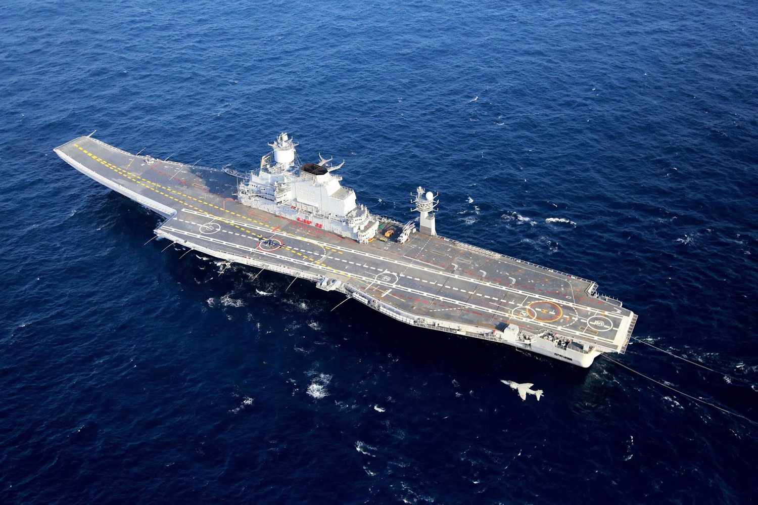 INS Vikramaditya R33 With A Sea Harrier 1 Airway