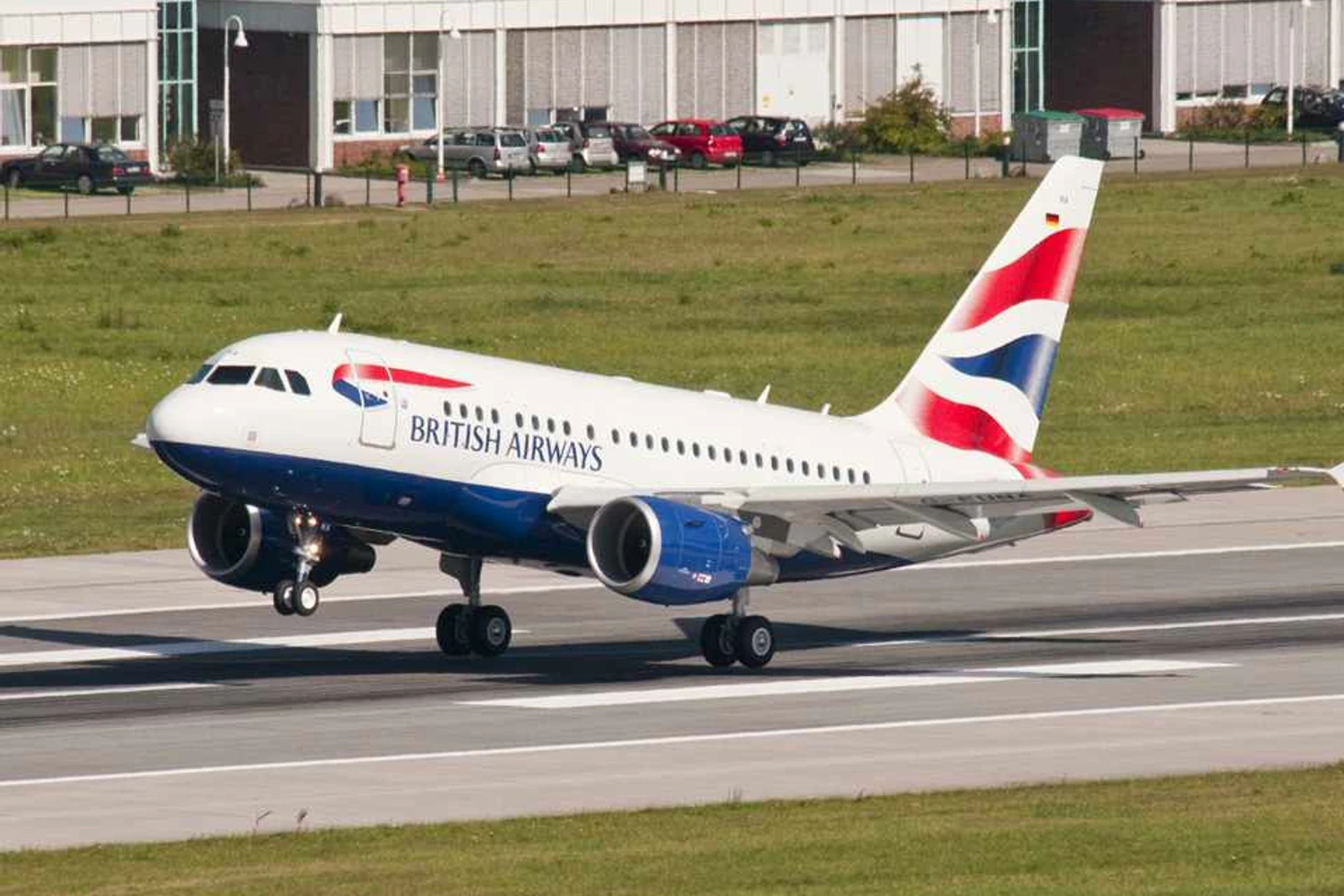 Airbus entrega 1º A318 de pouso íngreme