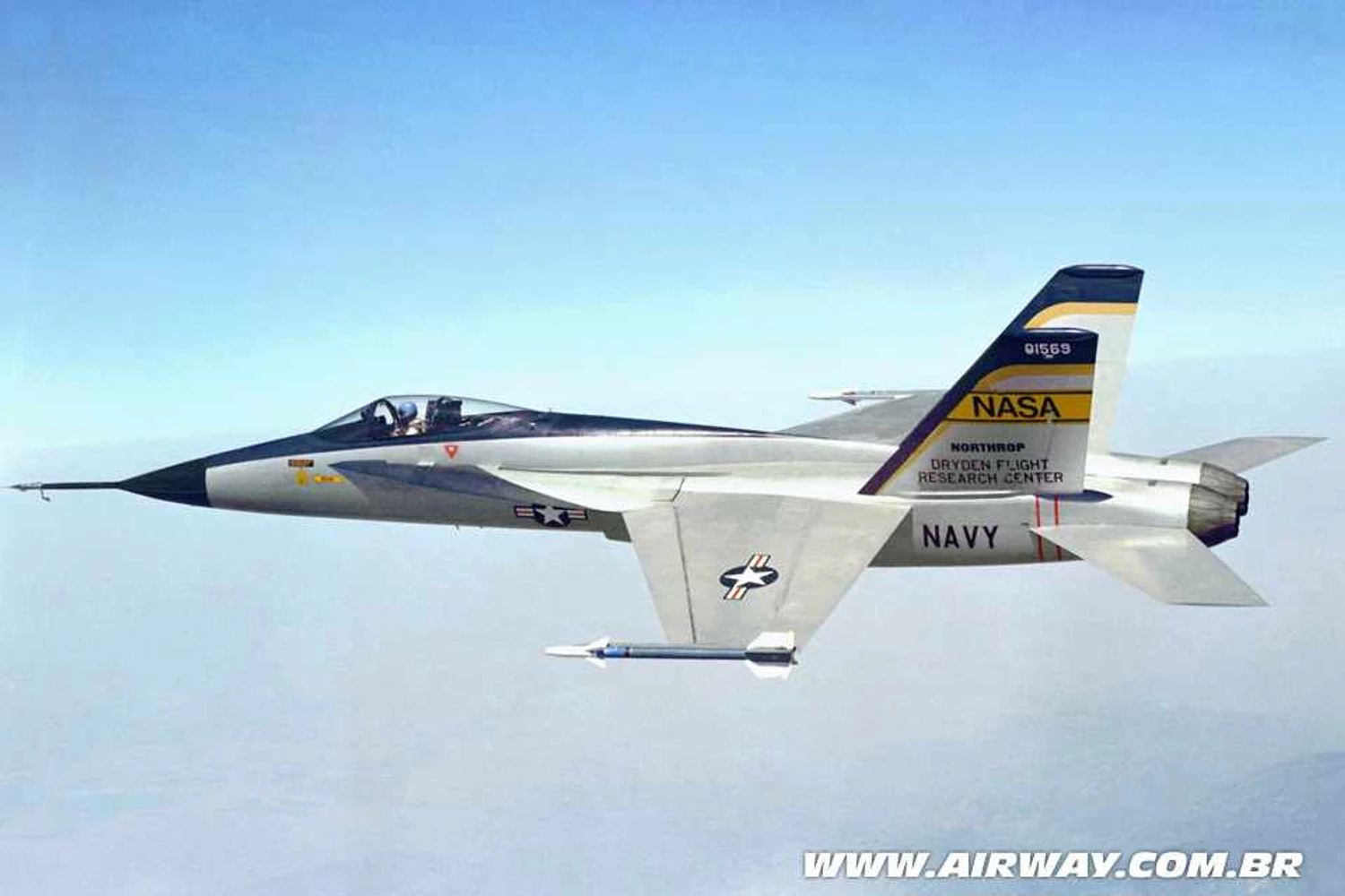 Northrop YF-17