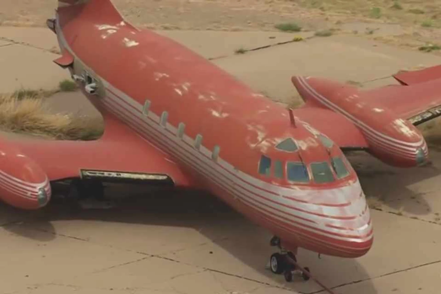 O avião esquecido de Elvis Presley