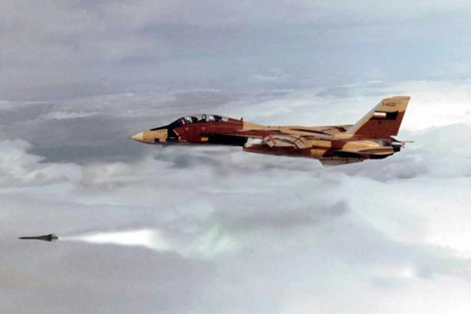 Aposentado nos EUA em 2006, o caça F-14 Tomcat ainda continua em serviço no Irã