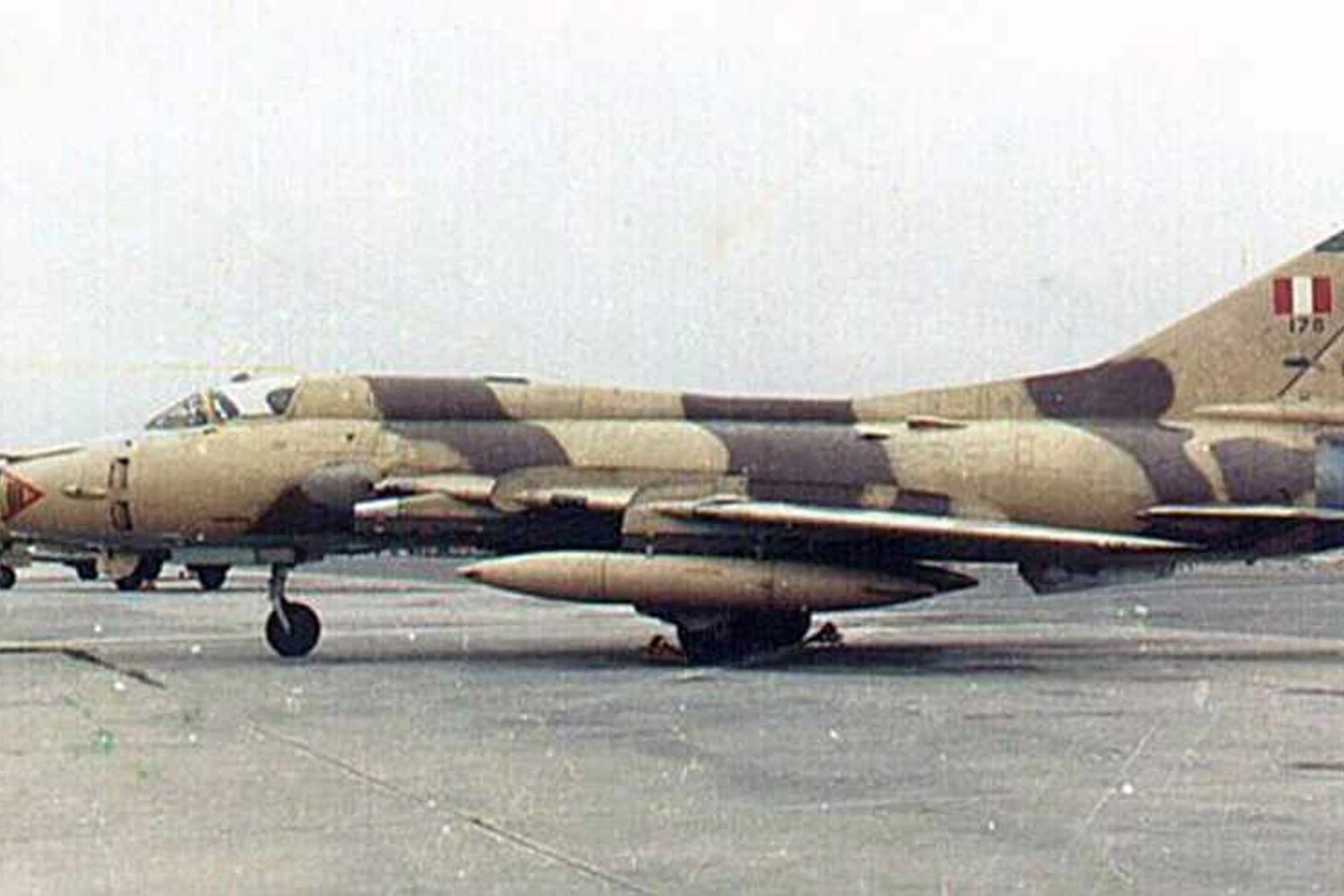 Os caças russos SU-22 eram a principal arma do Peru na Guerra do Cenepa (Foto - FAP)