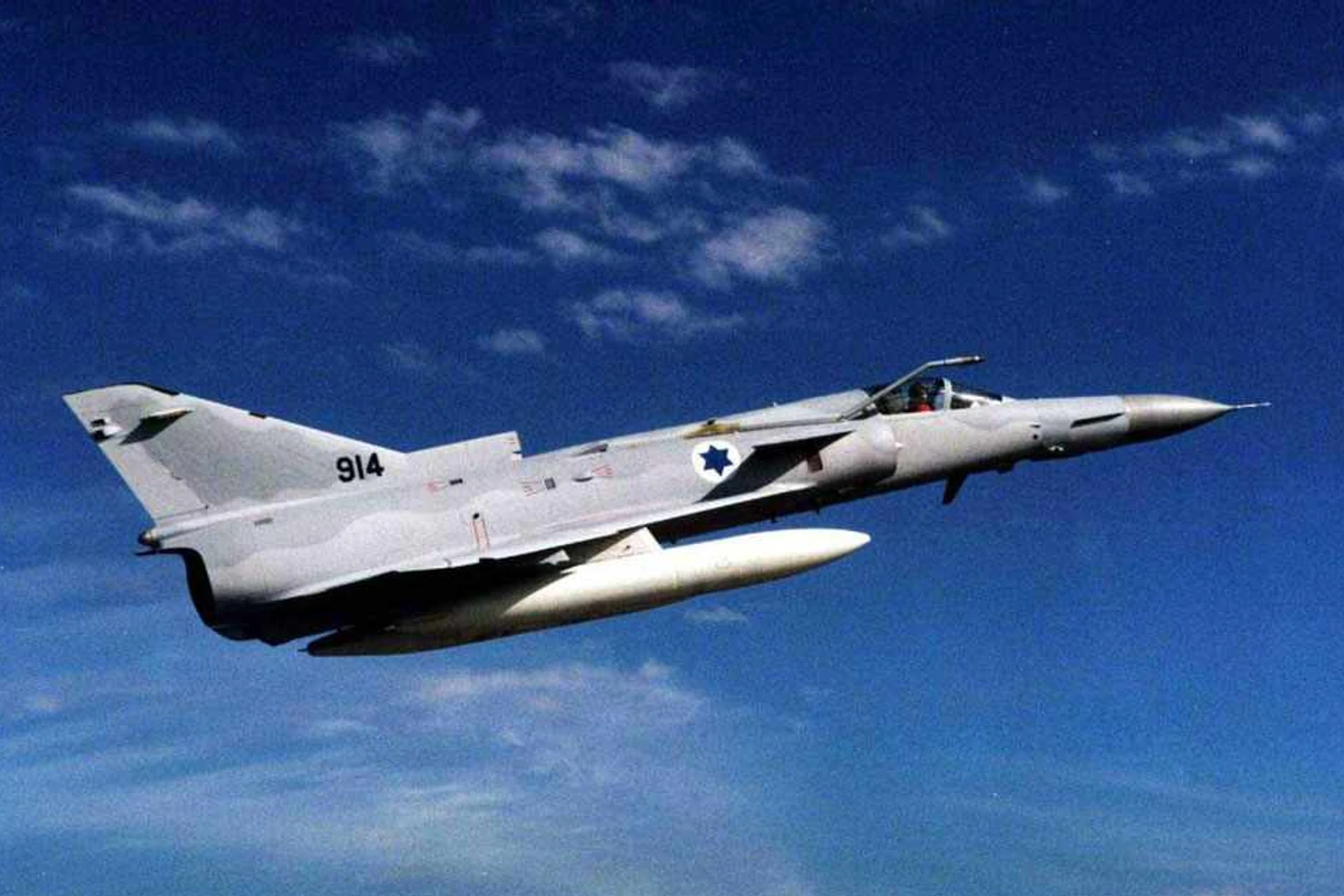 Argentina adia compra de novos caças