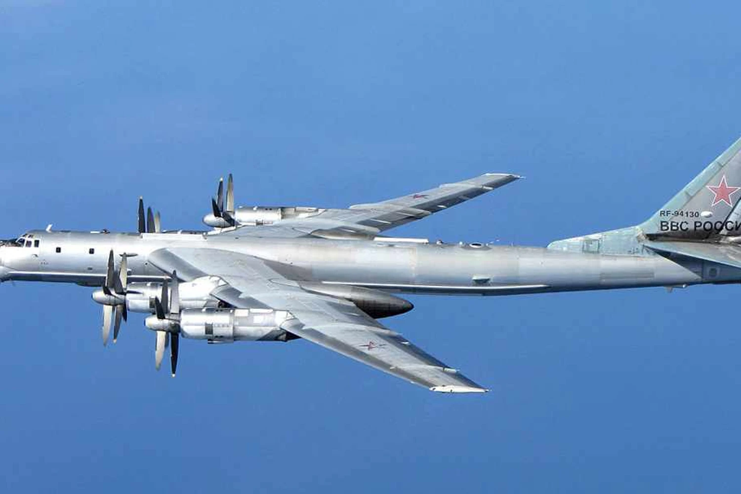 Bombardeiro russo cai na Sibéria