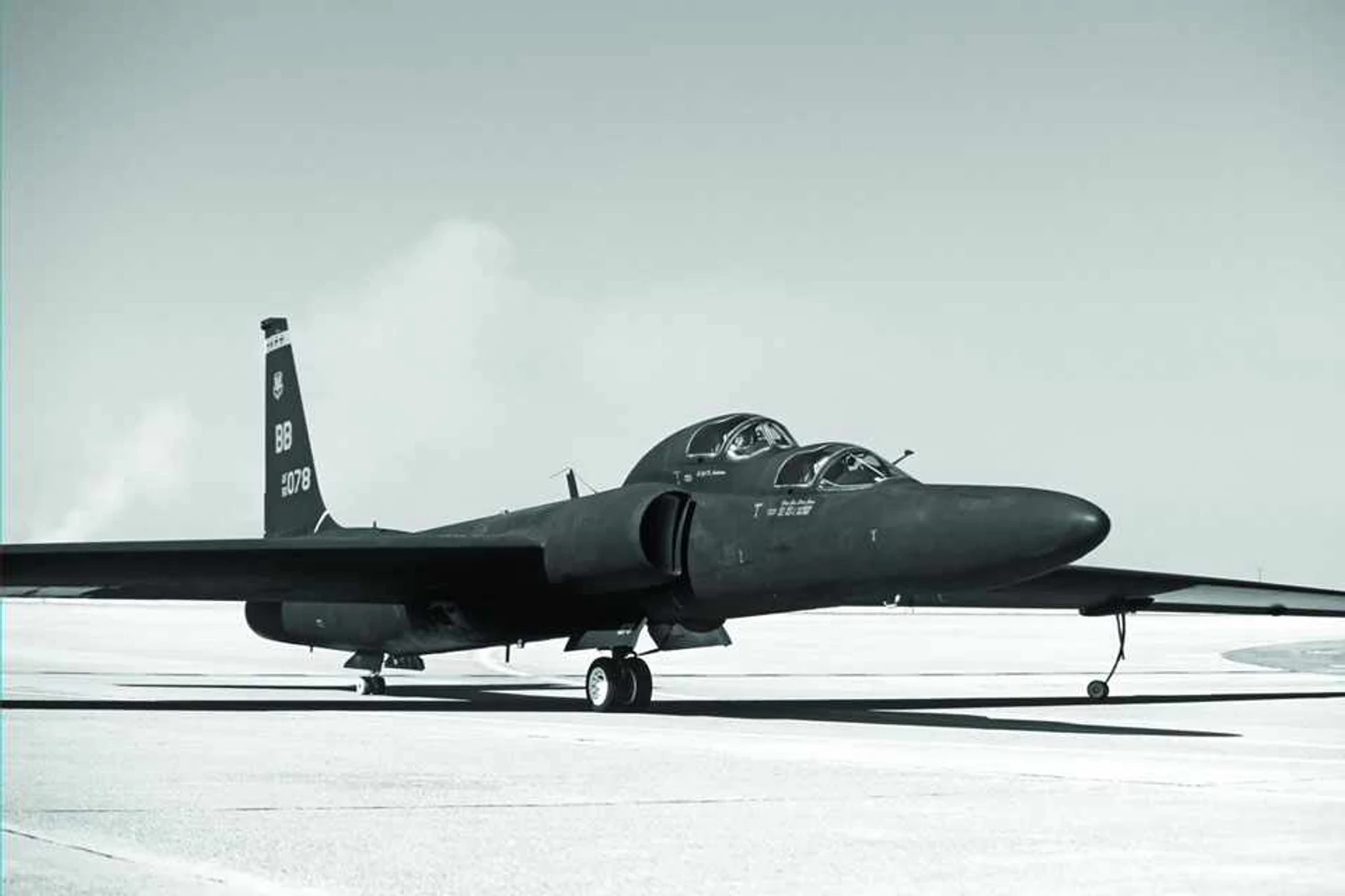 Também foram criadas versões do U-2 para carregar dois tripulantes (Foto - USAF)
