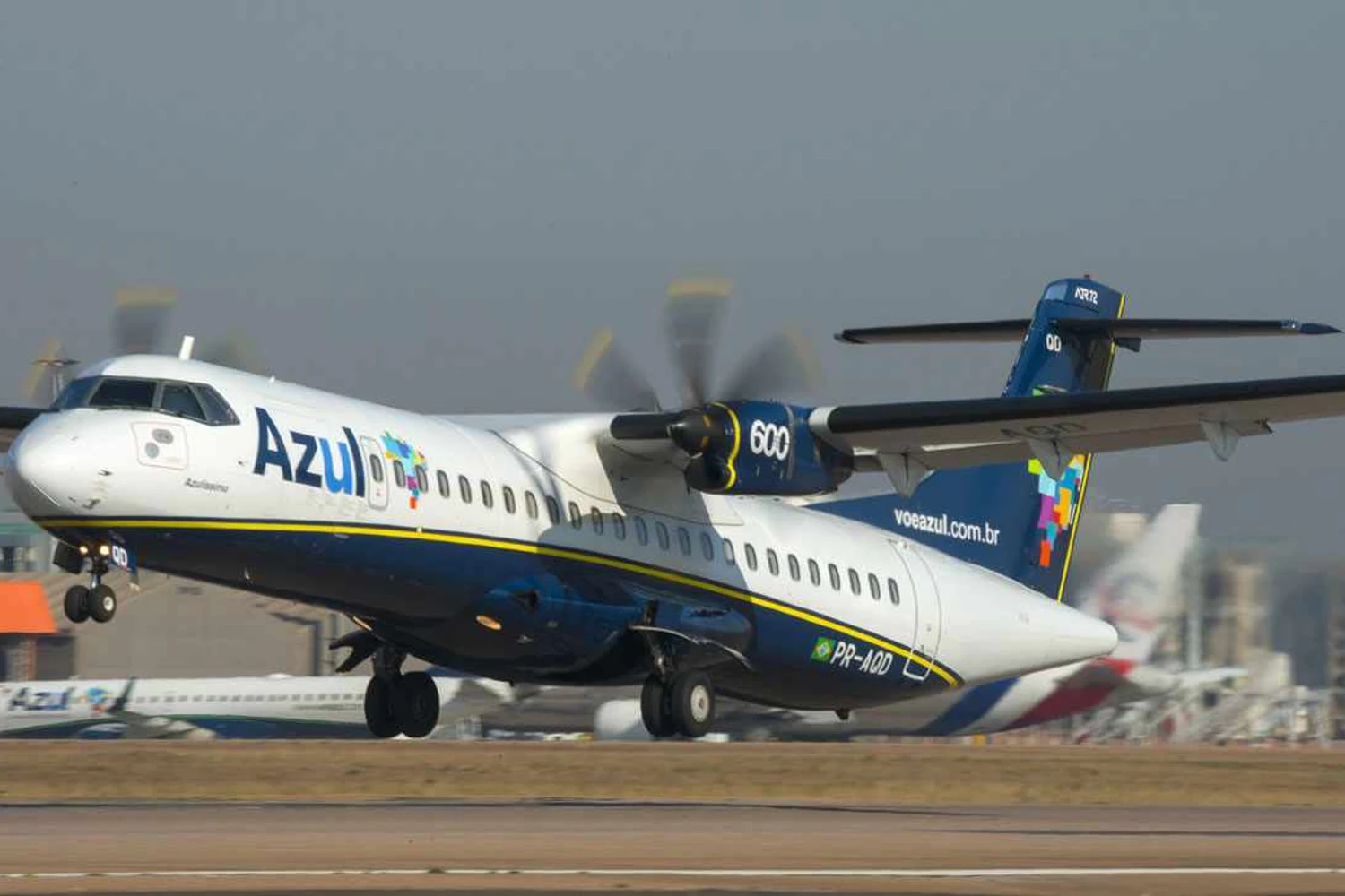 Azul voltará a voar para São José dos Campos