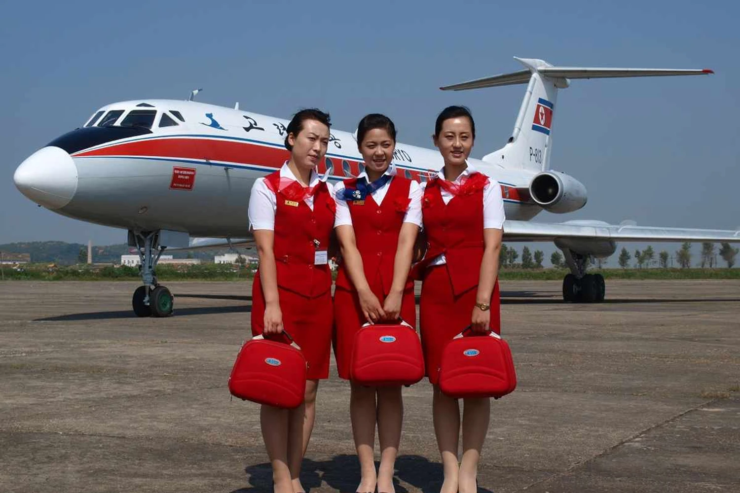 Os comissários de bordo da Air Koryo raramente falam outro idioma se não o coreano (Creative Commons)