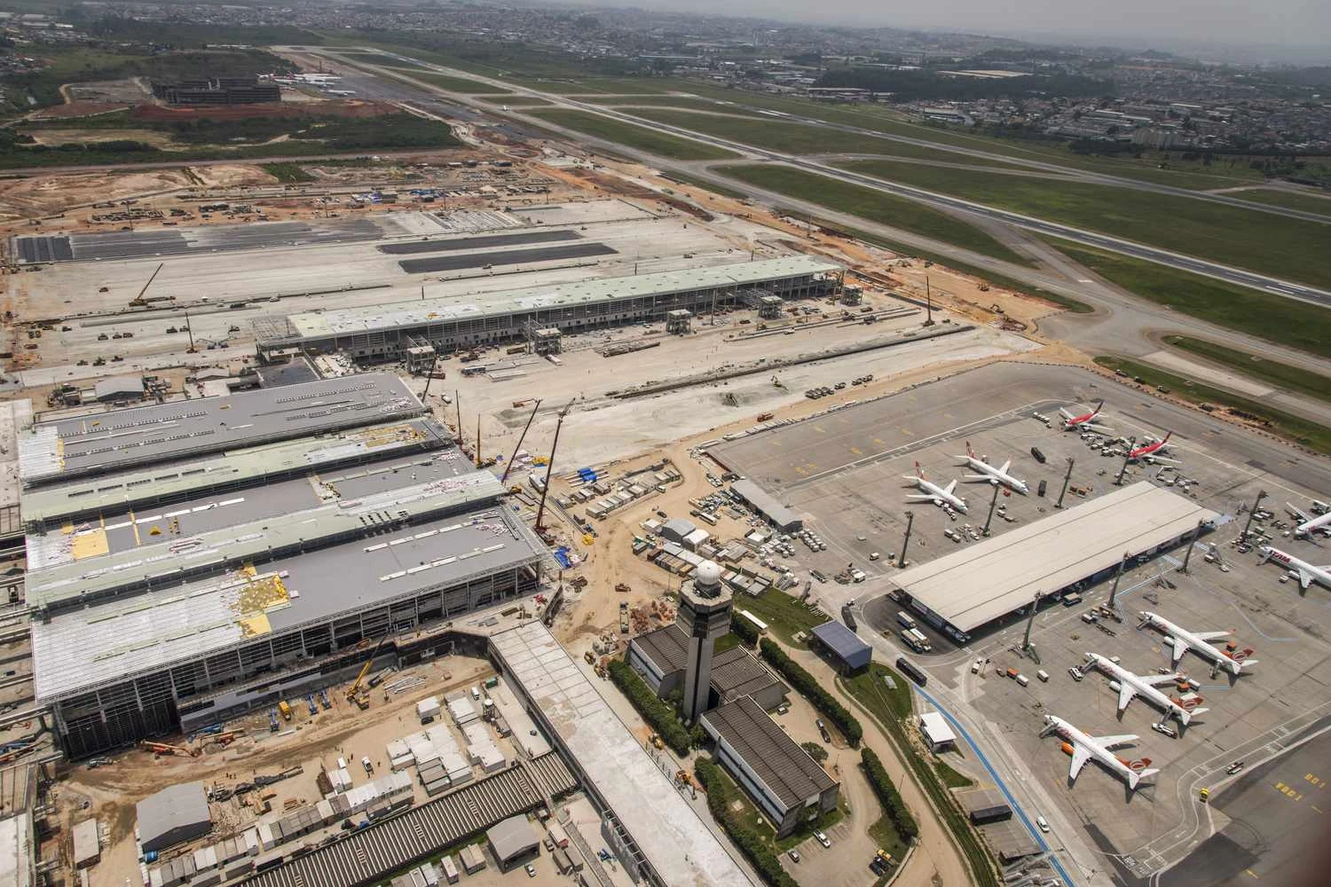 Aviões estão mais próximos para pousar em Guarulhos
