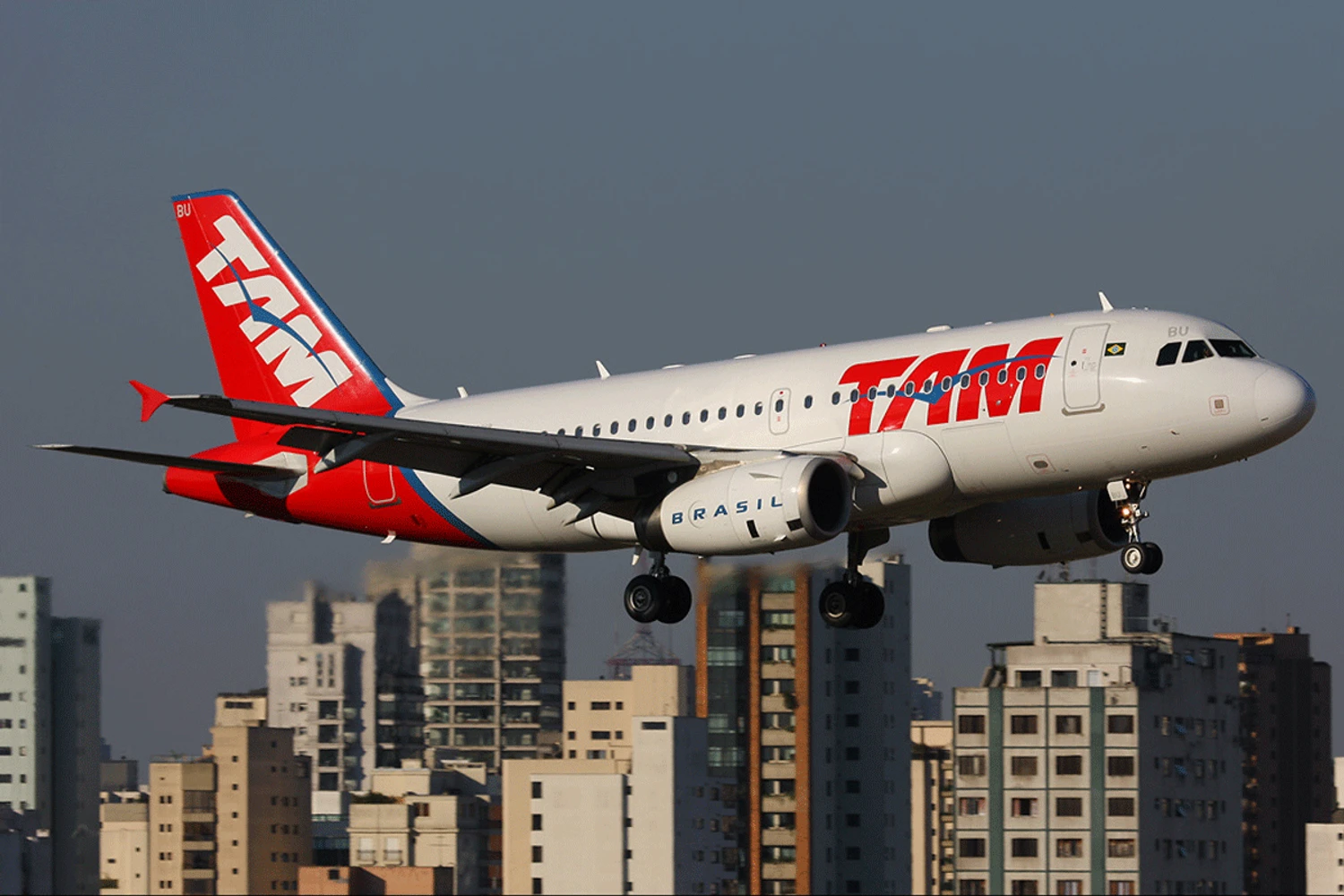 Mercado de aviação doméstica encolhe 6% em outubro