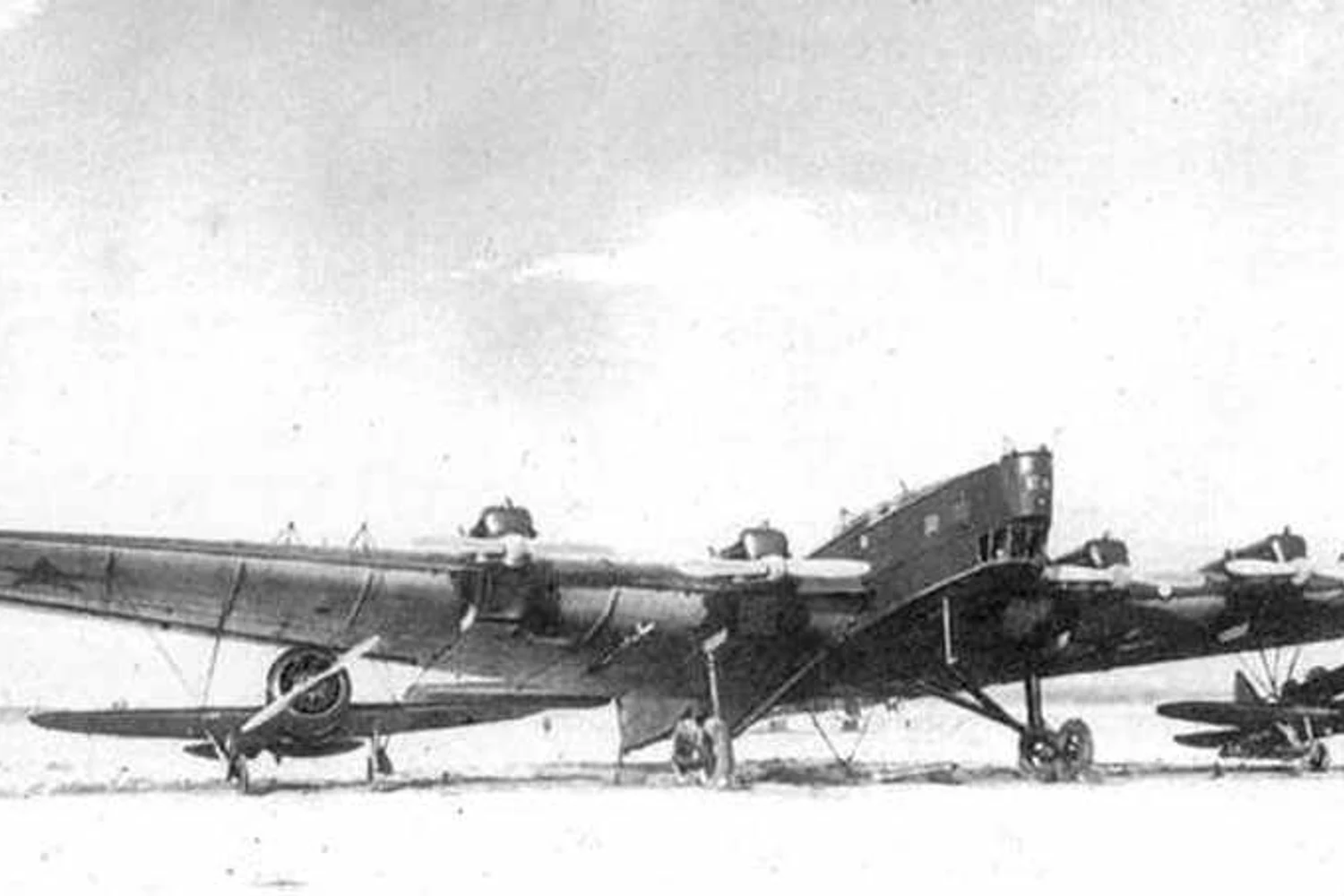 Os "Zveno" da URSS atacaram a Romênia em 1931