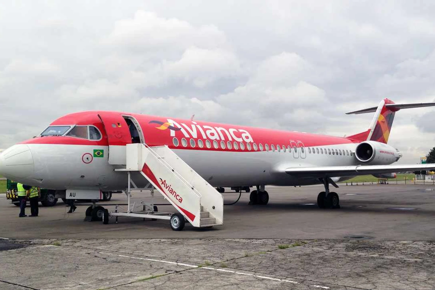 A Avianca foi a última companhia do Brasil a voar com o Fokker 100 (Thiago Vinholes)