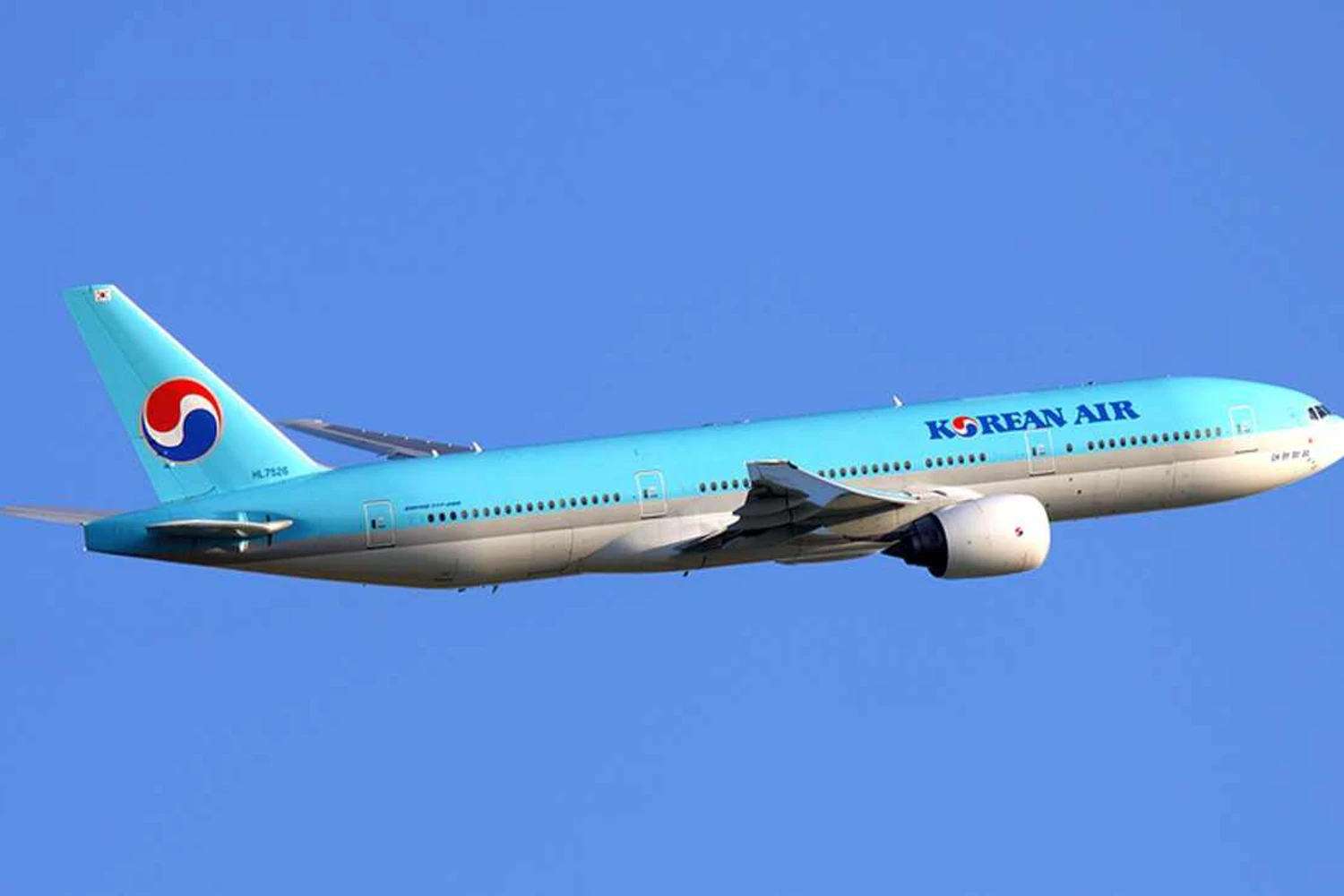 A Korean voava de Seul para São Paulo com conexão em Los Angeles (Korean Air)