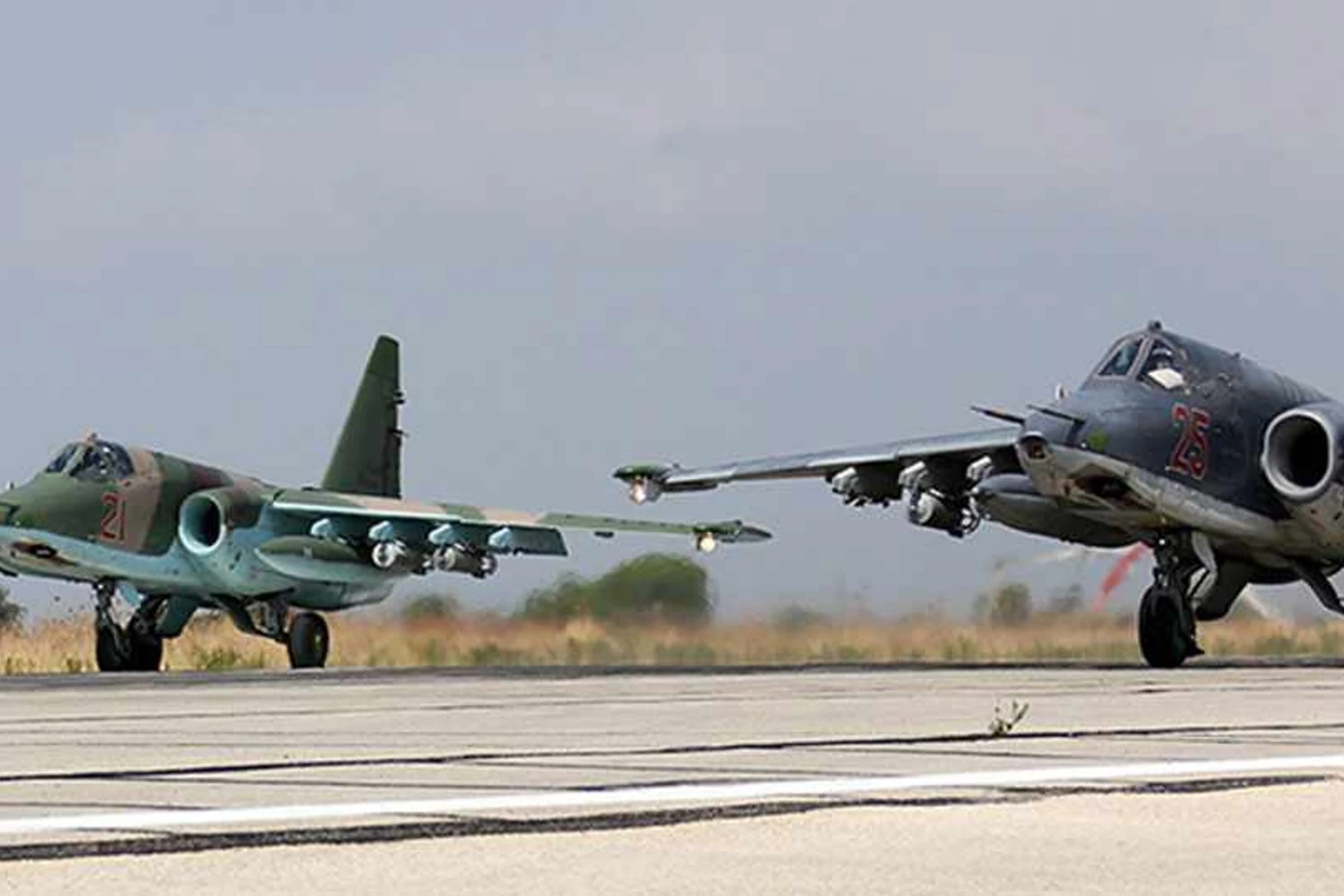 Apesar de pequeno, o Su-25 possui um poder de fogo devastador (Ministério da Defesa da Rússia)