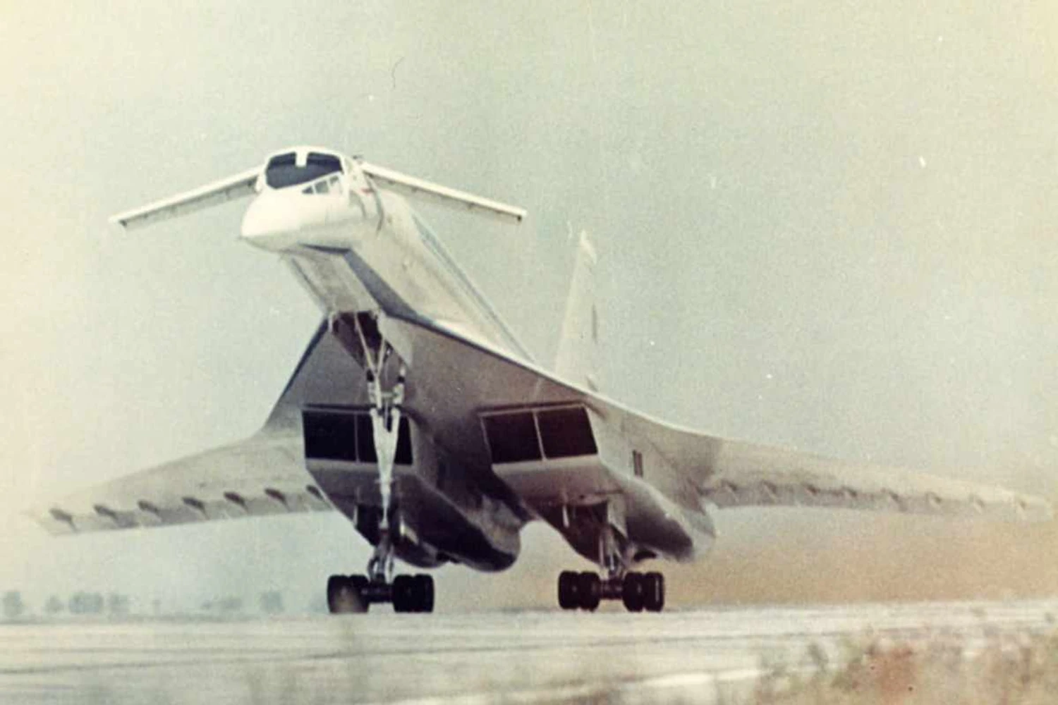 China e Rússia unem forças para projetar avião civil supersônico