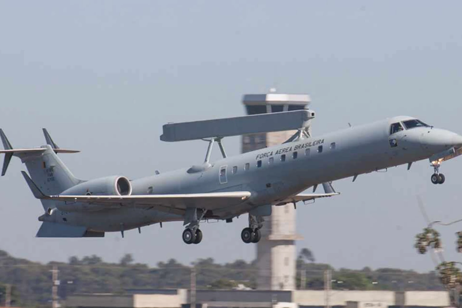 O E-99 vai ser os olhos da FAB no céu durante as simulações de combate (FAB)