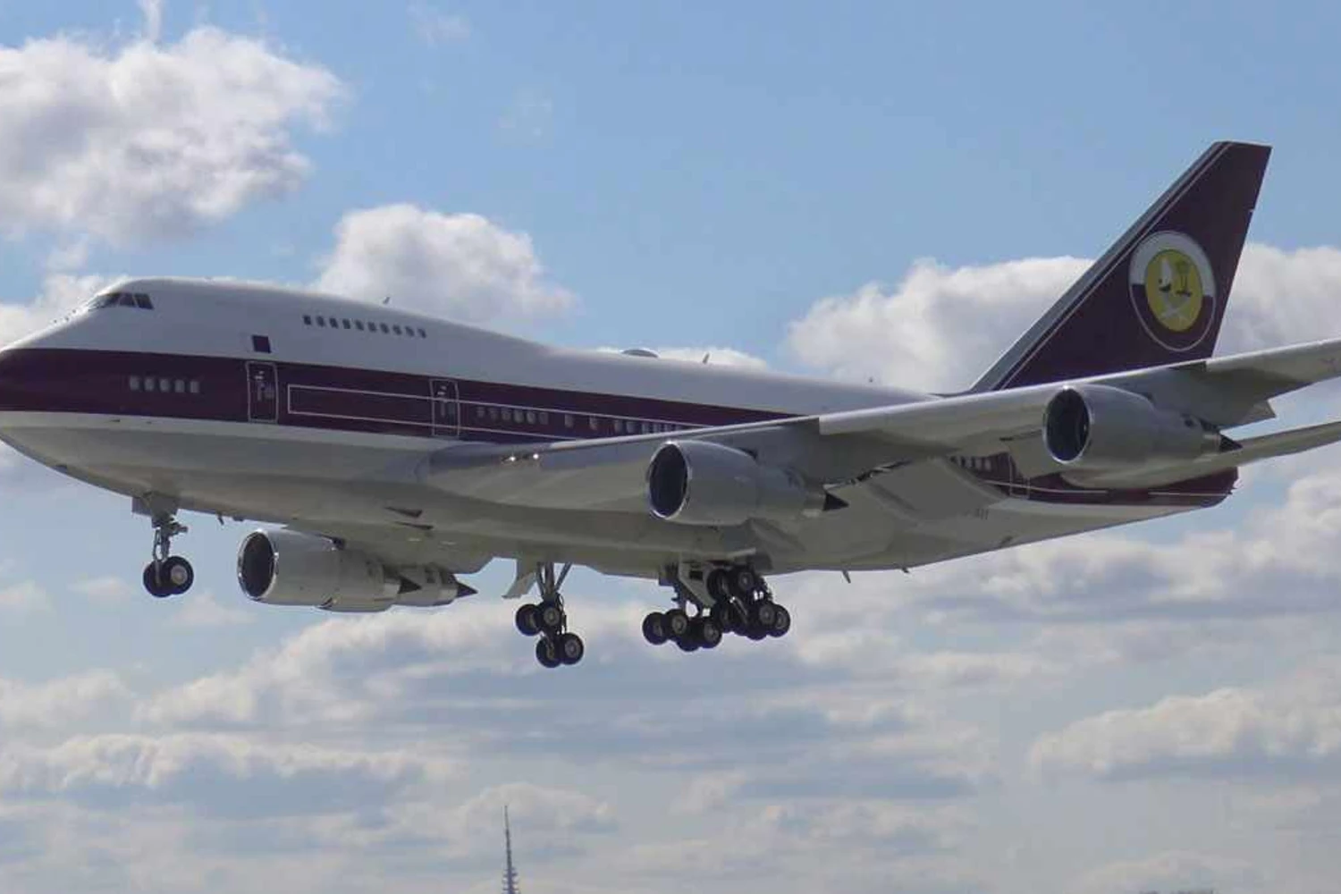 O Qatar é um dos quatro países que usam o 747 SP como avião-oficial (Pix Air)
