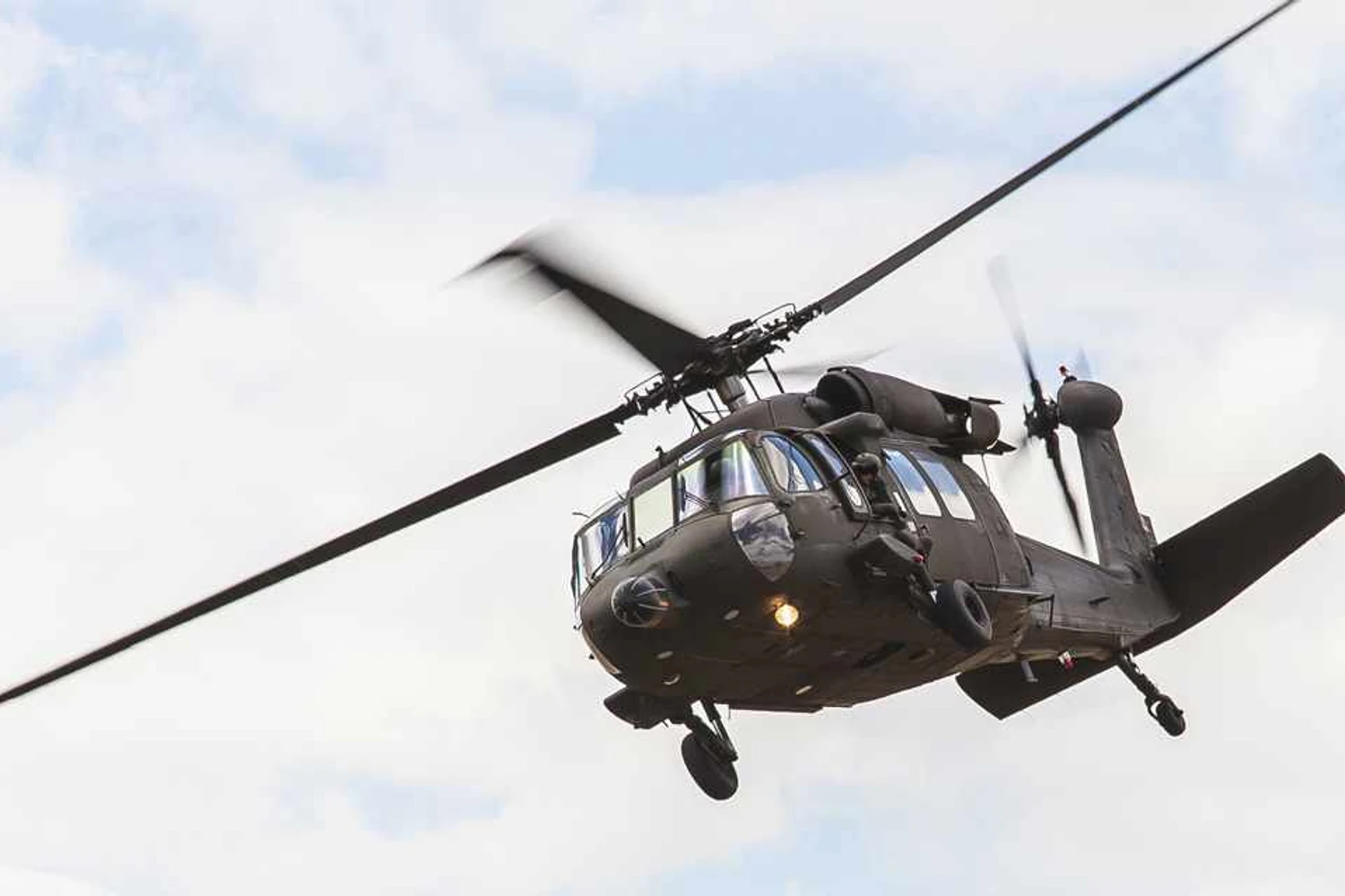 O Black Hawk &eacute; um dos helic&oacute;pteros militares mais avan&ccedil;ados da atualidade (FAB)