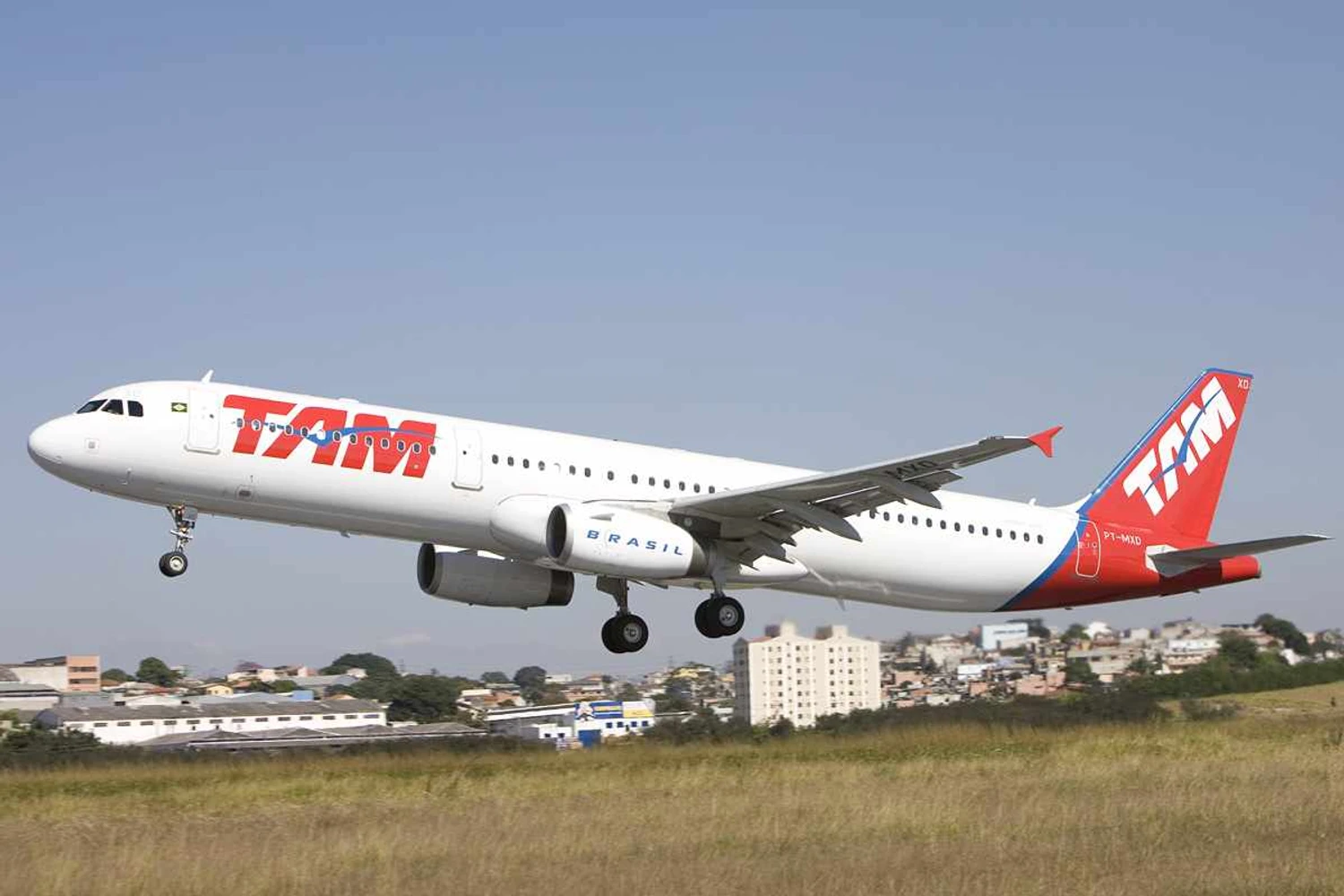 Entre 2012 e 2013, a Tam foi uma das 20 marcas mais valiosas do setor; hoje está em 30º (TAM)