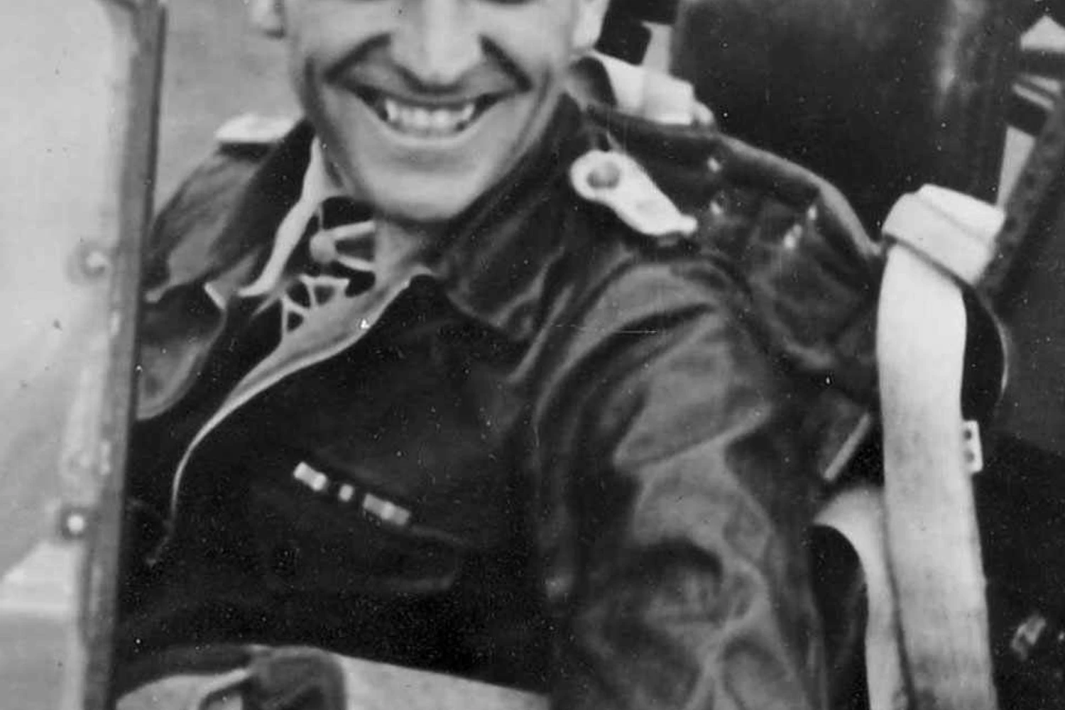 O piloto Hans-Ulrich Rudel foi o militar alemão mais condecorado durante a guerra, com nove medalhas