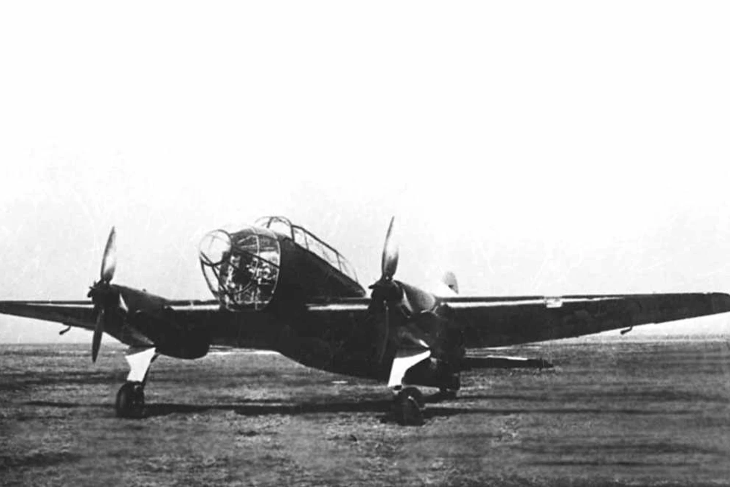 O RMI-1 foi o primeiro avião com motores turbo-hélices, mas ele nunca voou (Domínio Público)