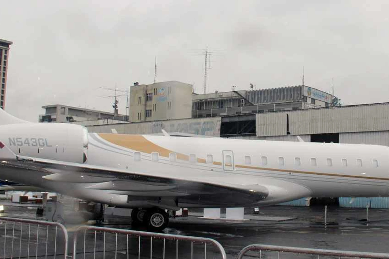 O Global 6000 pode voar de São Paulo até Moscou, sem escalas (Thiago Vinholes)