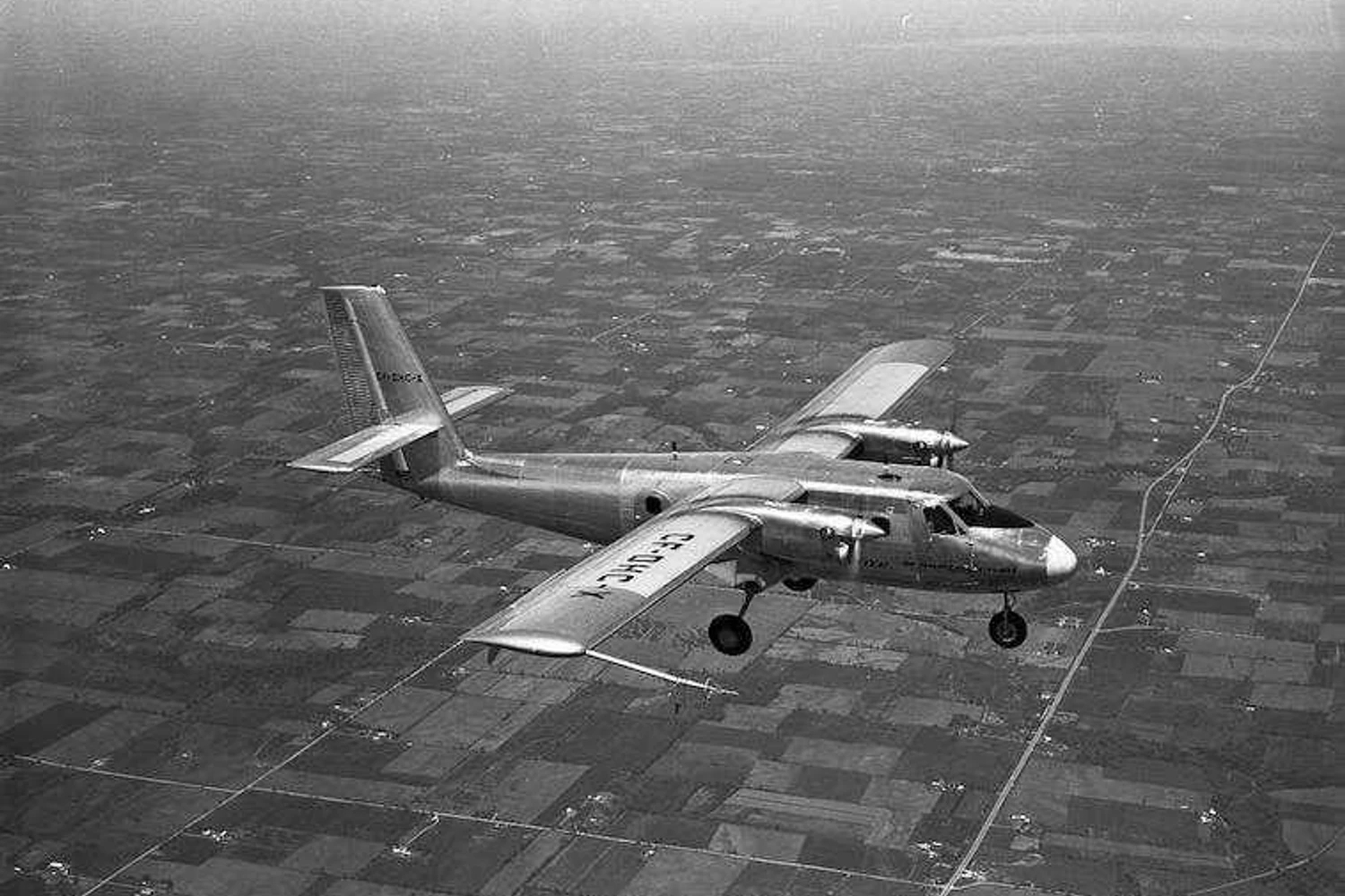 O DHC-6 voou pela primeira vez em 20 de mais de 1965 (Divulgação)