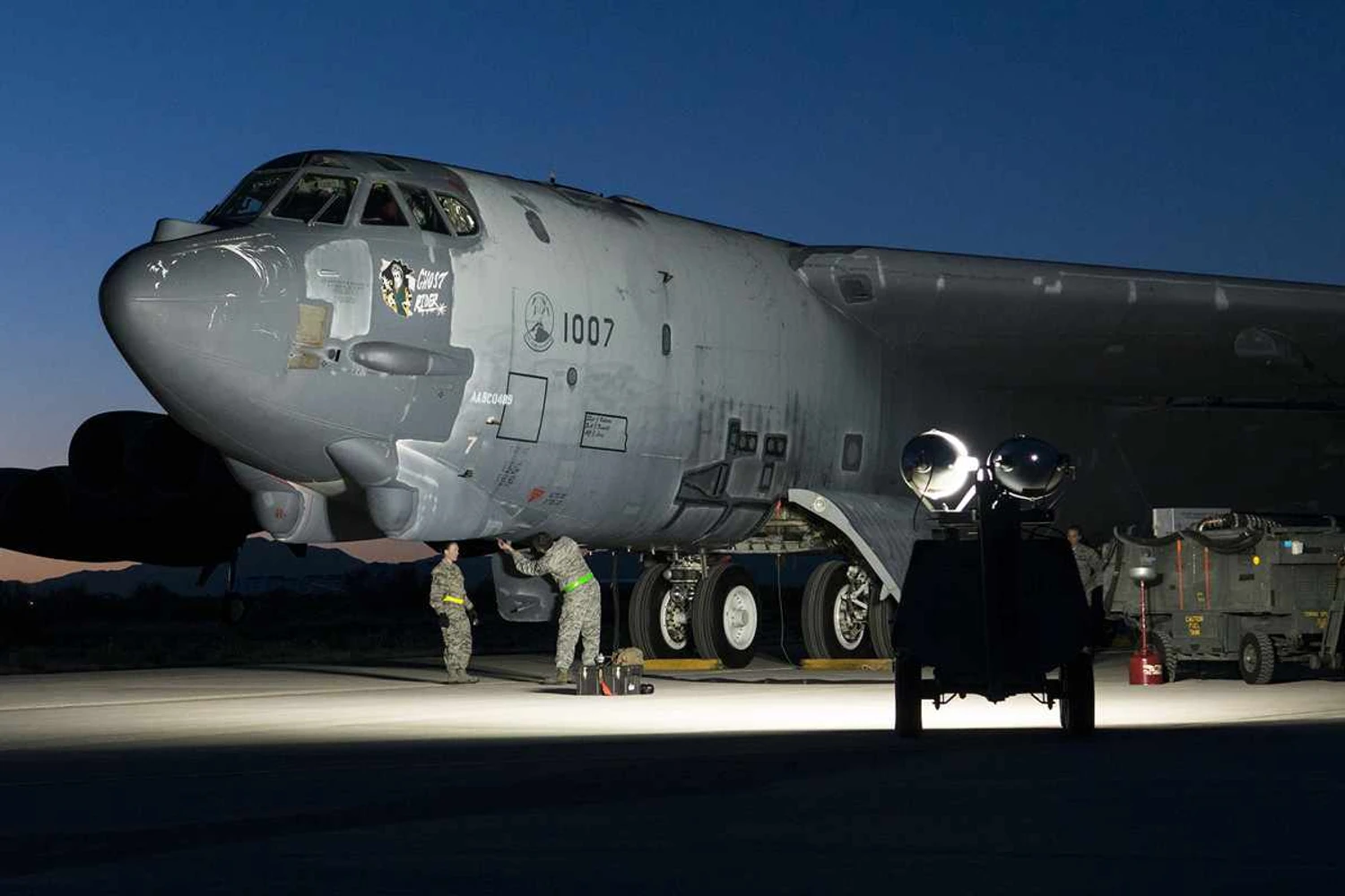 Boeing B-52 "Ghost Rider": retorno ao serviço