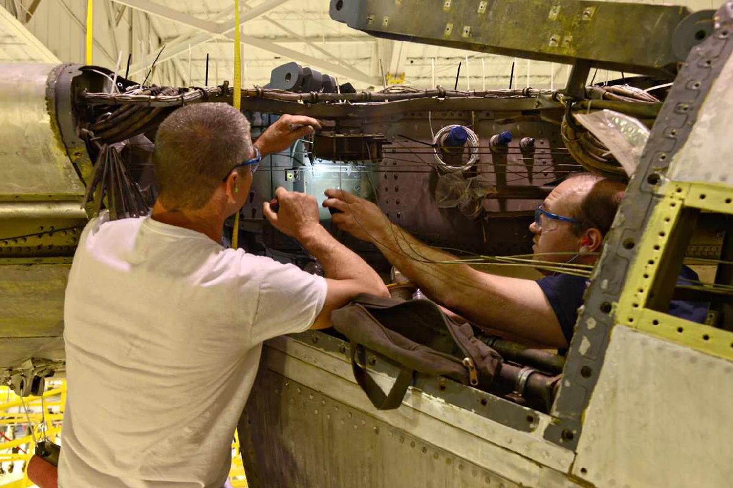 Mesmo bem conservado, avião precisou de nove meses de trabalho