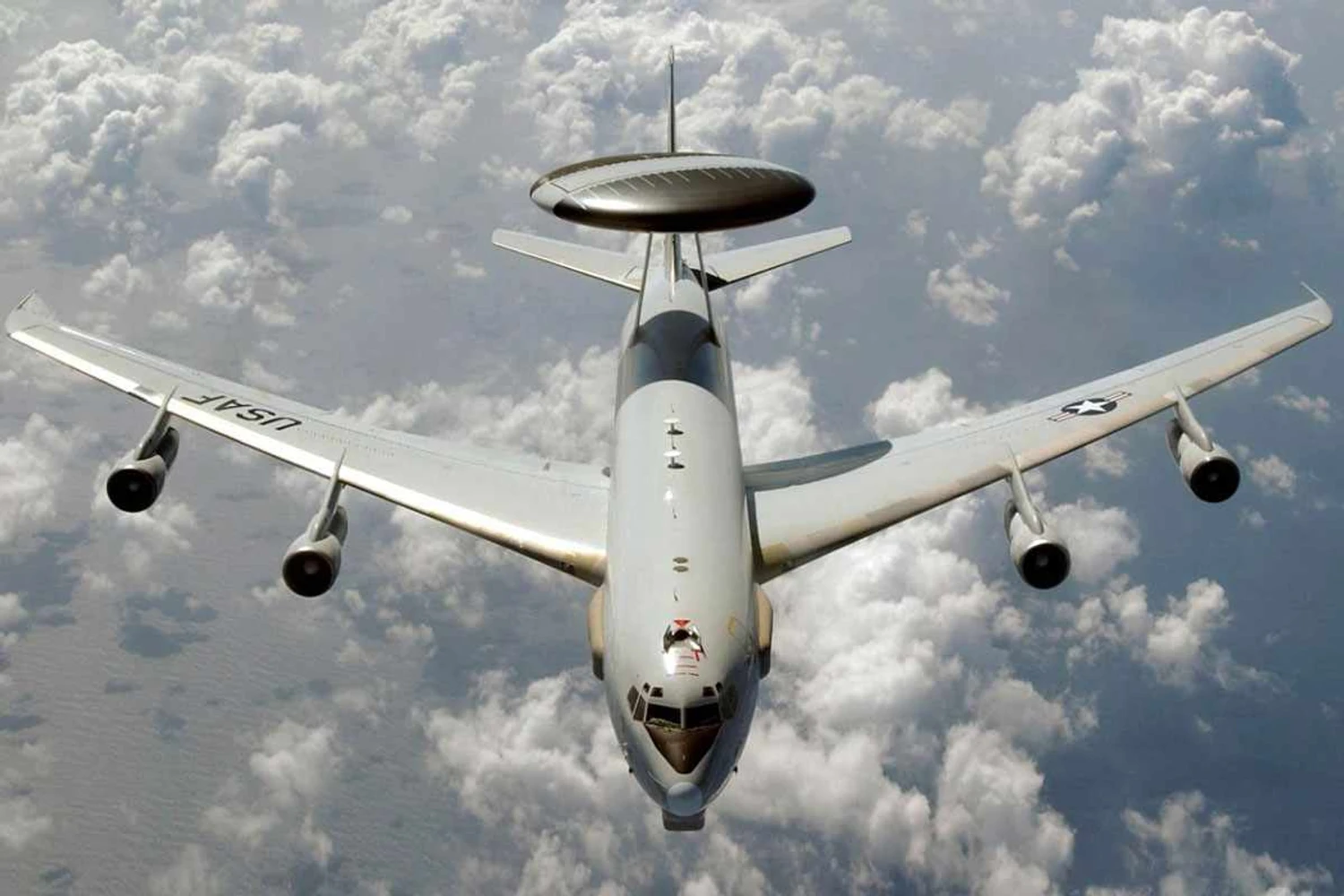 O E-3 Sentry est&aacute; em servi&ccedil;o com a USAF desde 1977 (USAF)