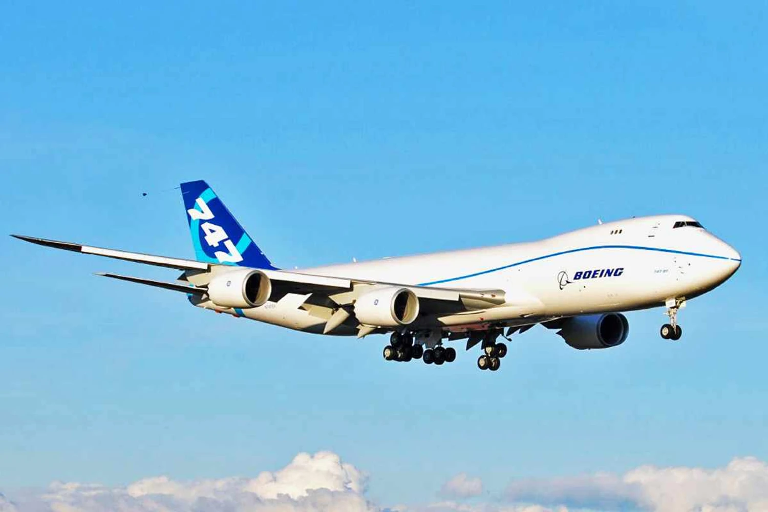 Boeing 747-8 na versão cargueira é maioria das poucas vendas (Moonm)