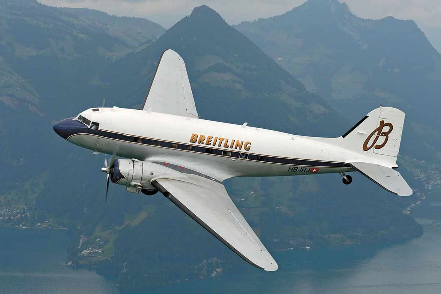 Breitling-DC-3_01