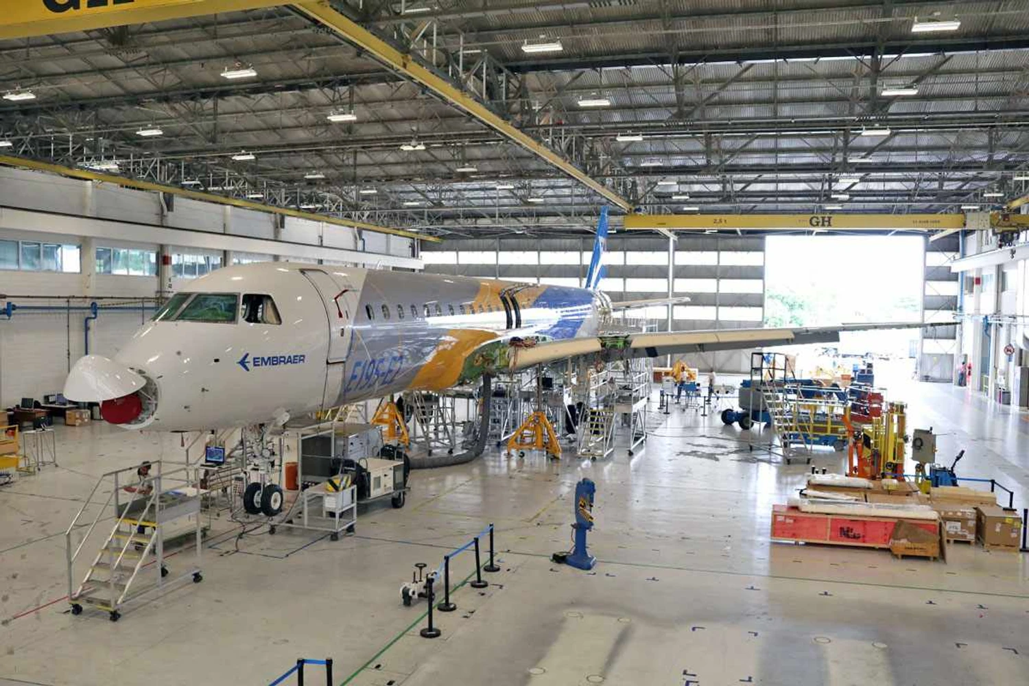 Maior avião brasileiro, Embraer E195-E2 está quase pronto