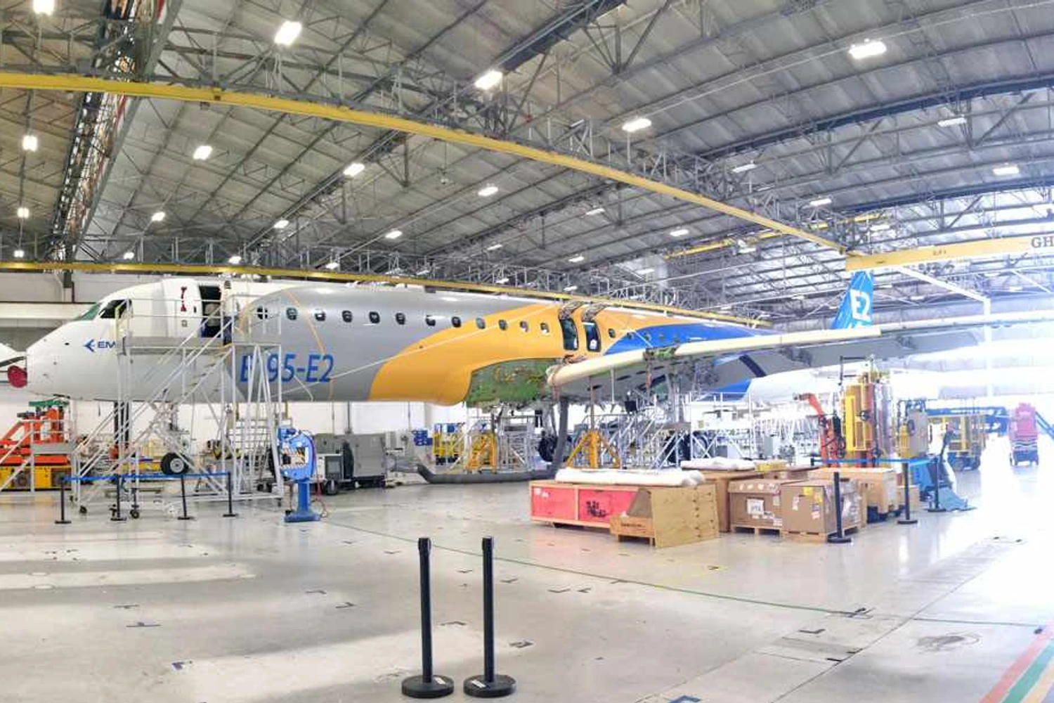 O "rollout" do E195-E2 será realizado ainda no primeiro semestre de 2017 (Embraer)