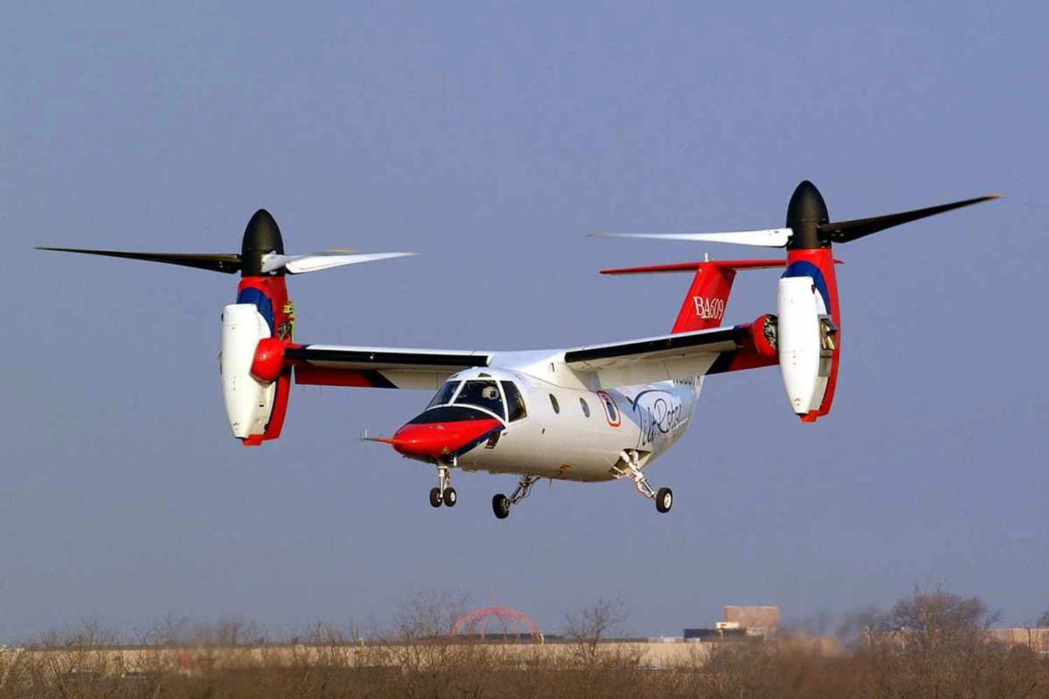Ainda chamado BA609, o tiltrotor civil decola