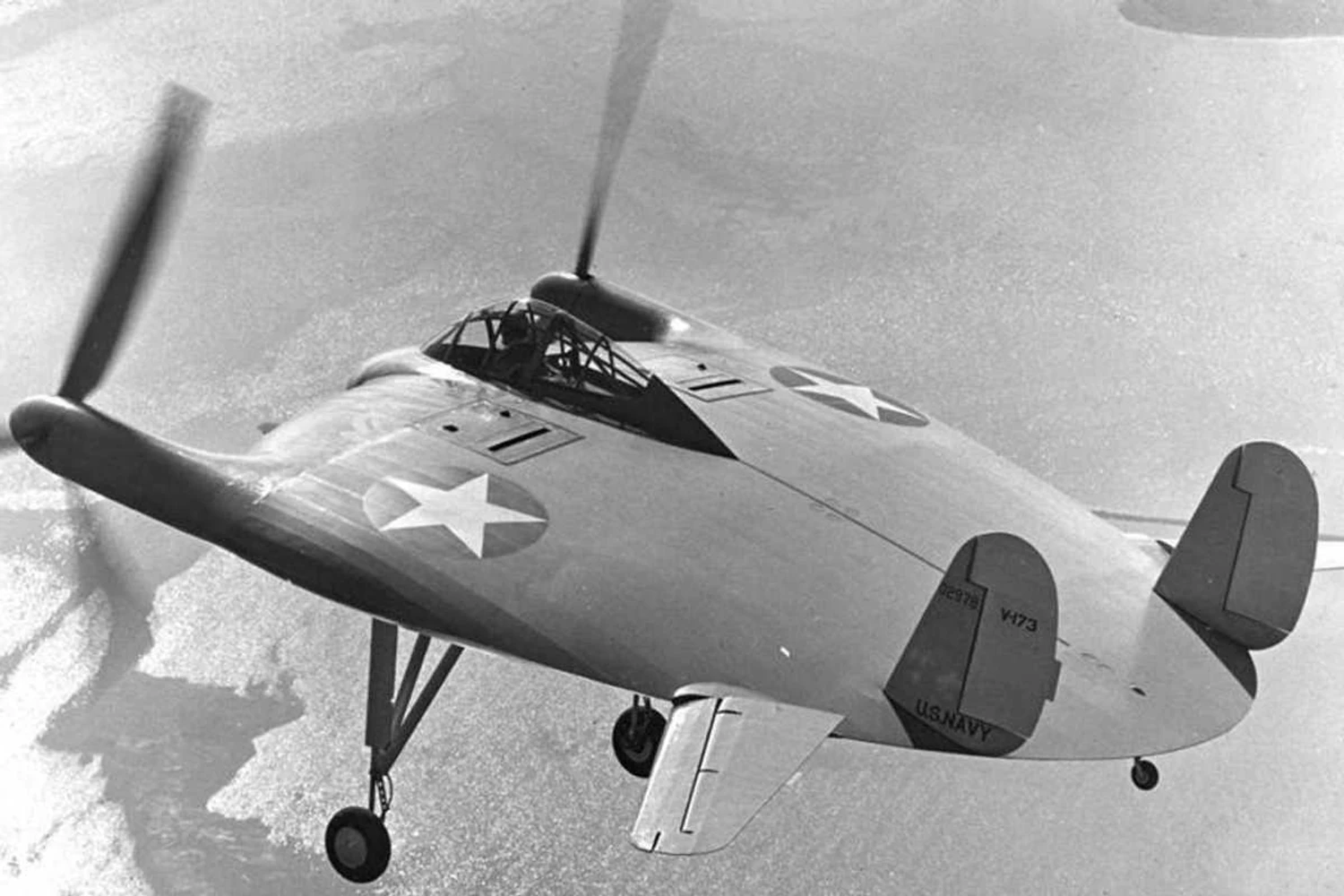 O Vought 'Flying Pancake': tentativa de reduzir distância de decolagem (Domínio Público)
