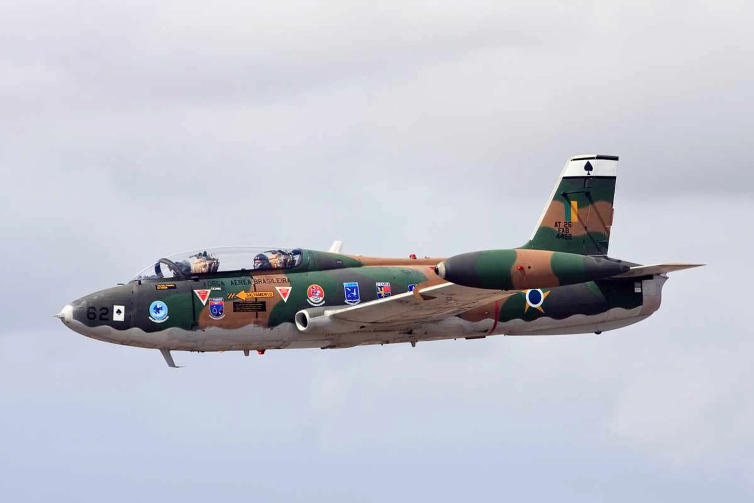 O Embraer Xavante é a versão brasileira do Aermacchi MB-326G, desenvolvido na Itália (Embraer)