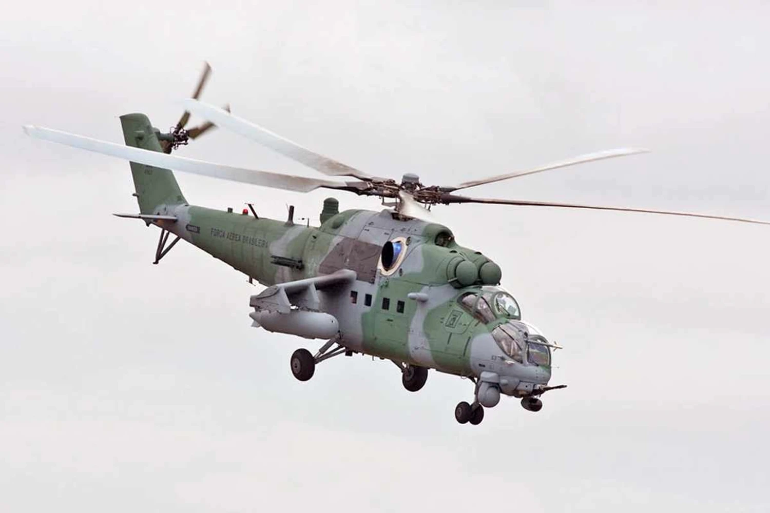 Força Aérea Brasileira vai retirar de operação seus helicópteros russos Mil Mi-35