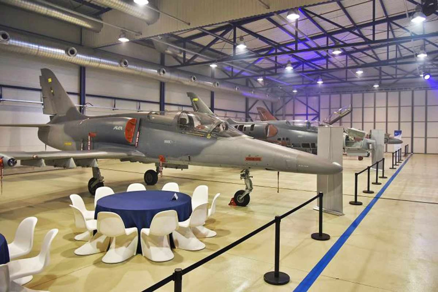 A Aero apresenta o mais recente exemplar do L-159: produção retomada (Aero)