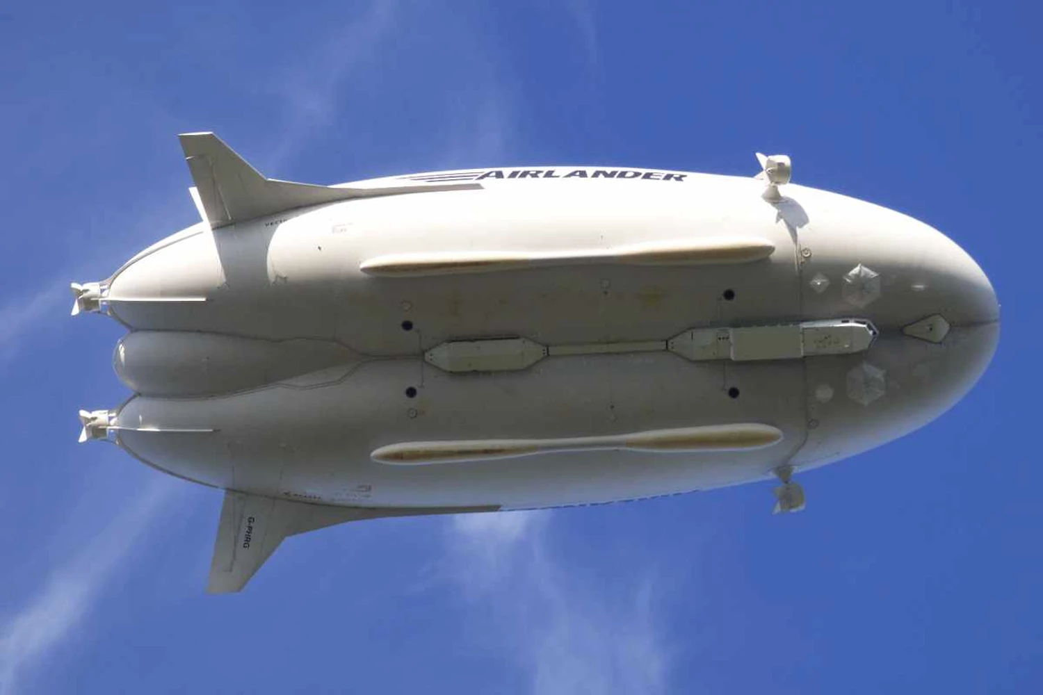 O Airlander 10 pode decolar com peso máximo de 20 toneladas (HAV)