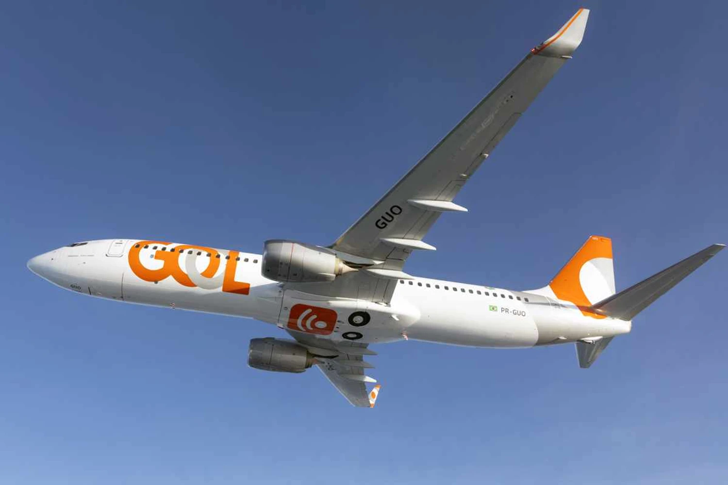 Gol chega a 50 aeronaves com acesso à internet