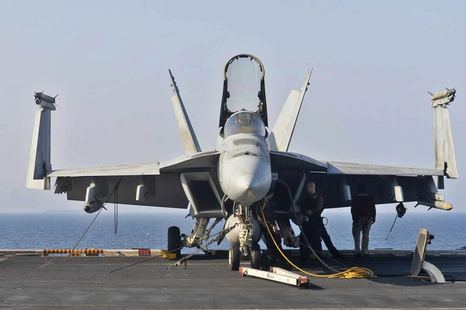 Sistema do 777X lembra o de caças como o F/A-18 da marinha americana (US Navy)