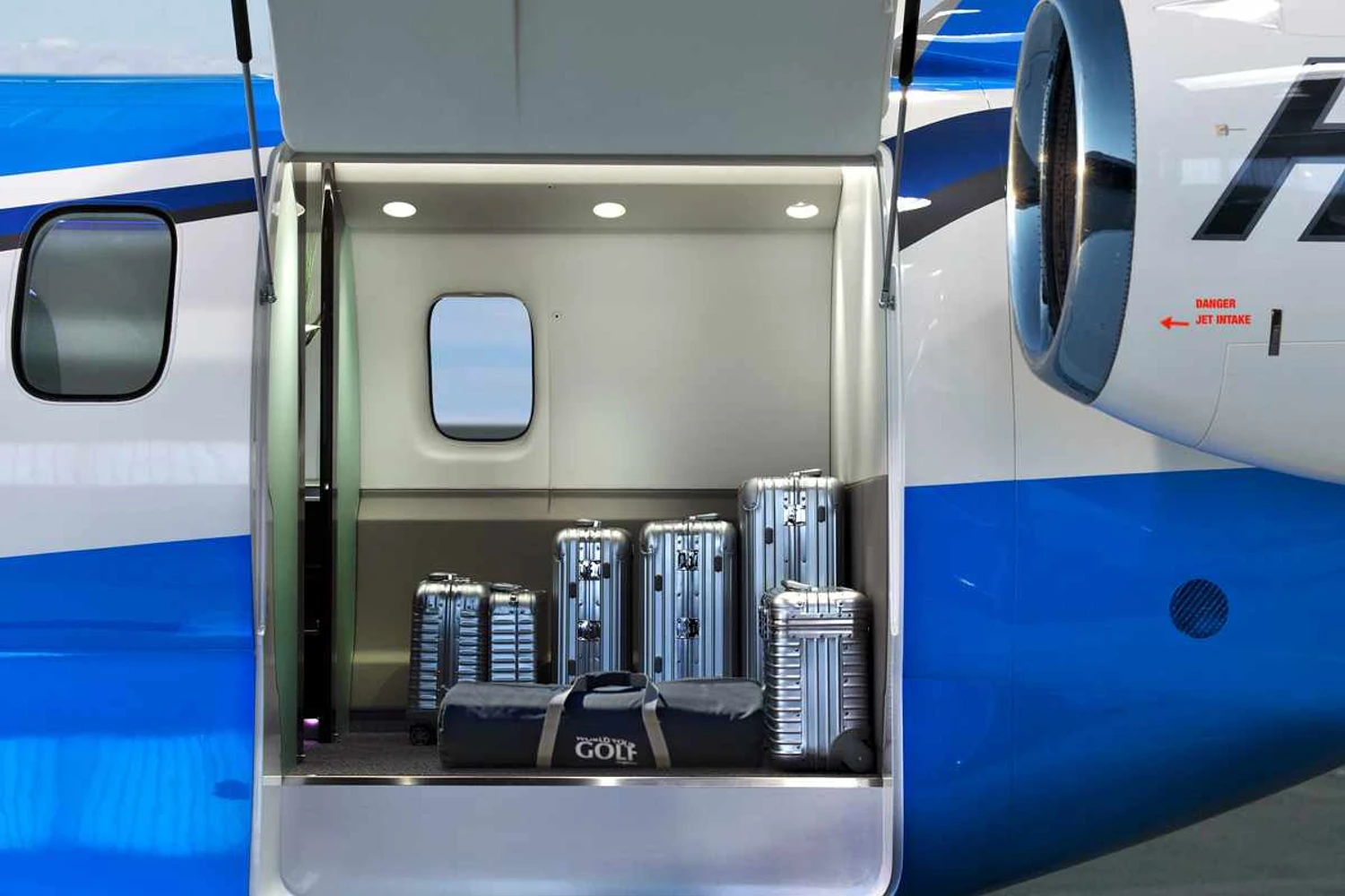 O PC-24 é o primeiro jato executivo equipado com uma porta de carga (Pilatus Aircraft)