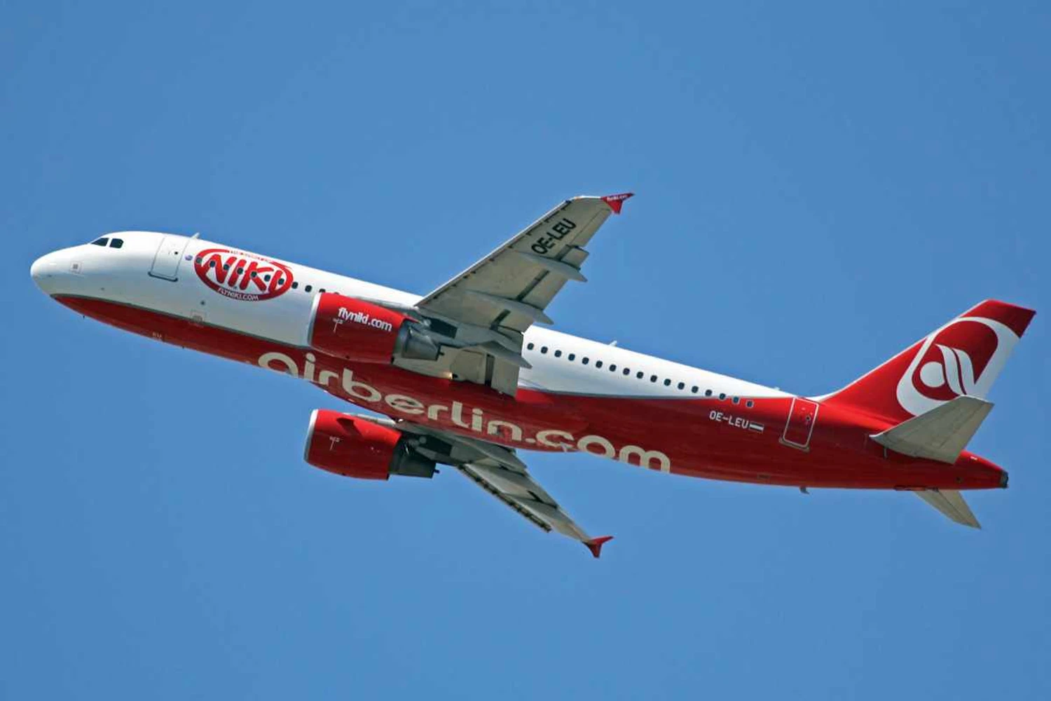 Avião da Niki Air usado pela Air Berlin (Ken Fielding)