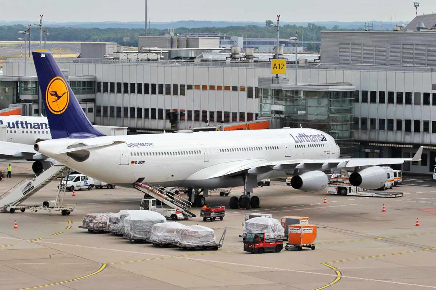 A340-300 da Lufthansa (Clemens-Vasters/Wikimedia)