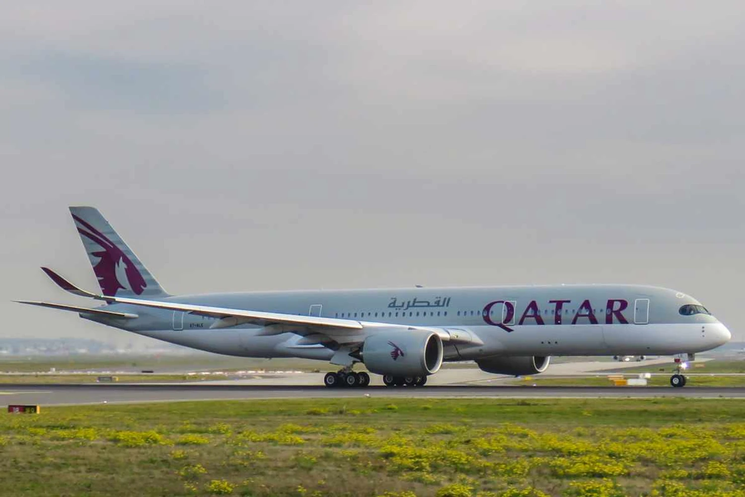 Airbus A350-900 da Qatar (Kiefer./Wikimedia)
