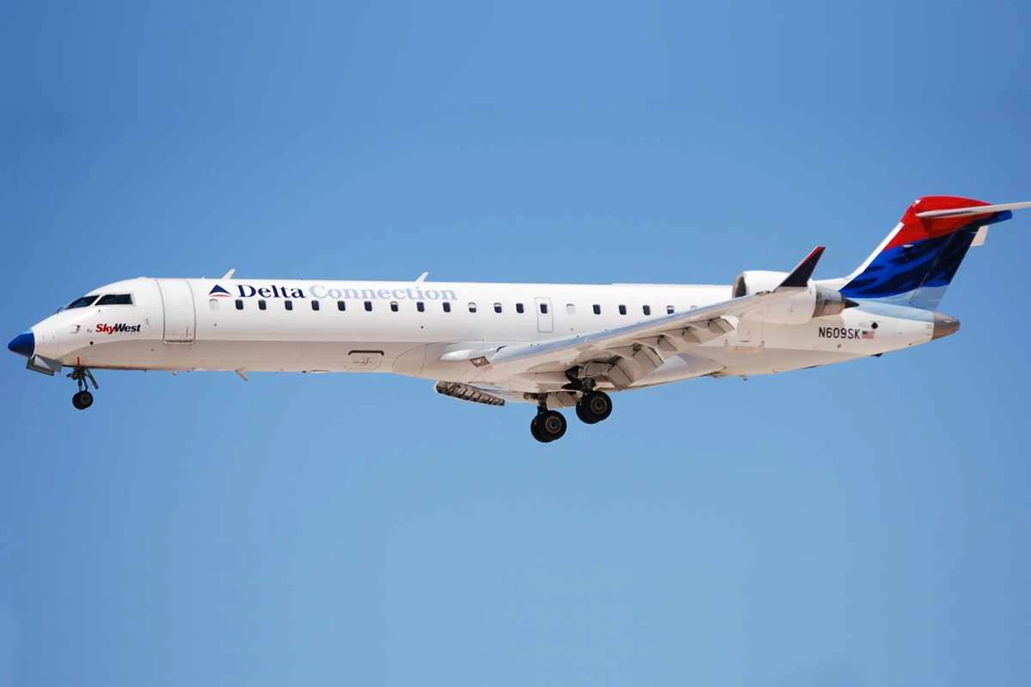 CRJ-700 da Skywest (Eddie-Maloney/Wikimedia)