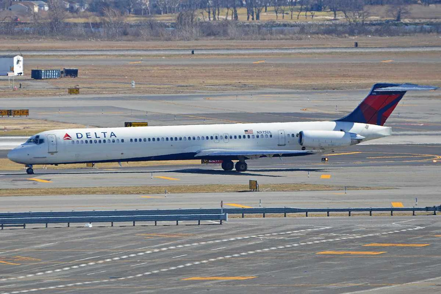 MD-88 da Delta (Alan-Wilson/Wikimedia)