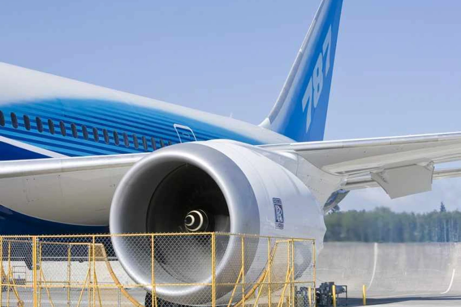 Cada motor RR Trent 1000 do Boeing 787 custa mais de US$ 40 milhões (Divulgação)