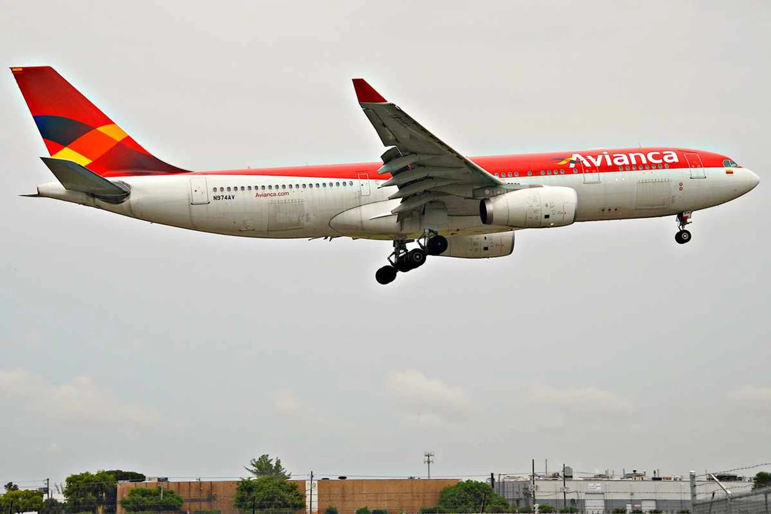 A330-200 repassado pela Avianca colombiana reforça companhia brasileira que passa a contar com seis unidades do jato (Aero Ícarus)