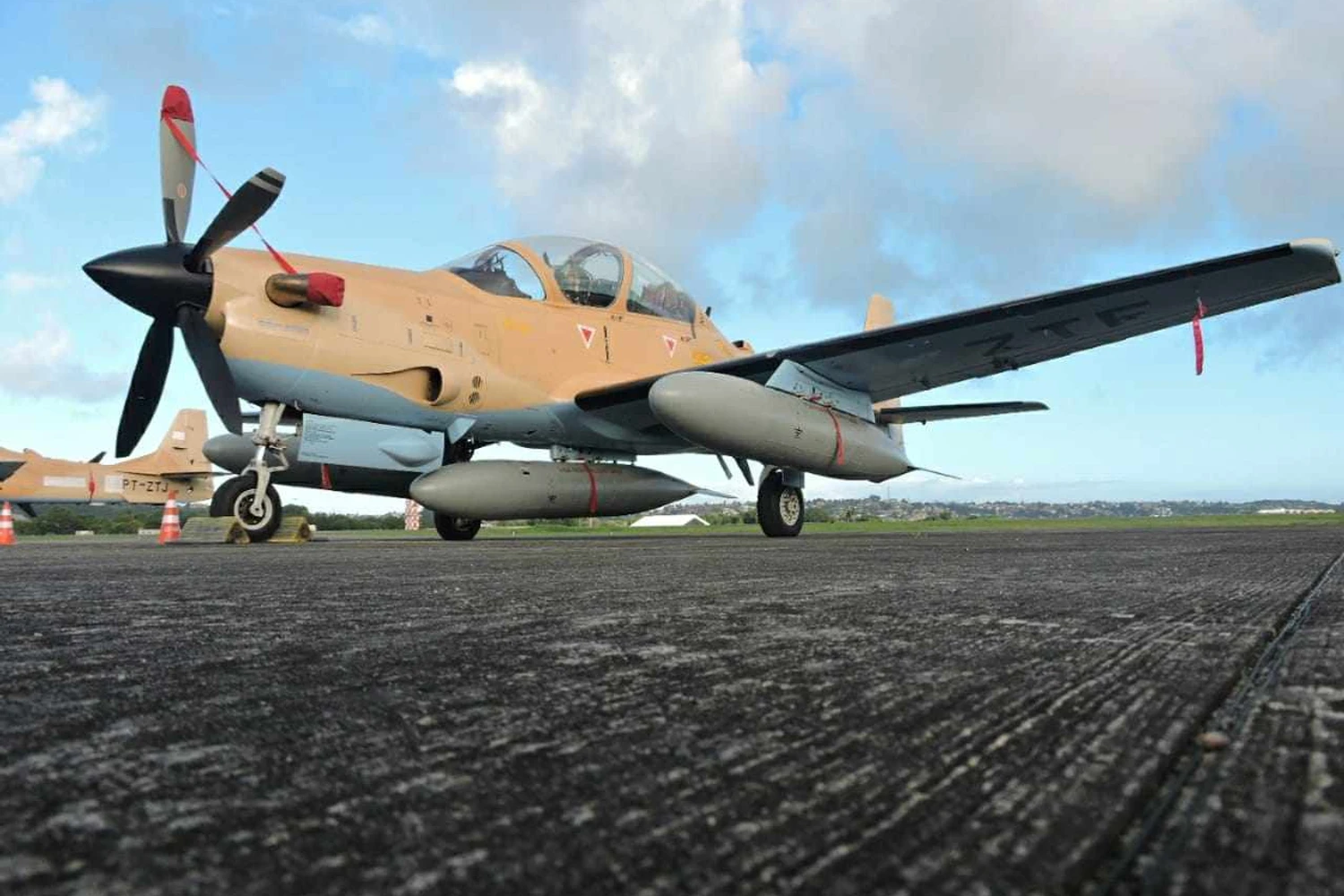 Mali é o 13° país a receber o Super Tucano (Embraer)